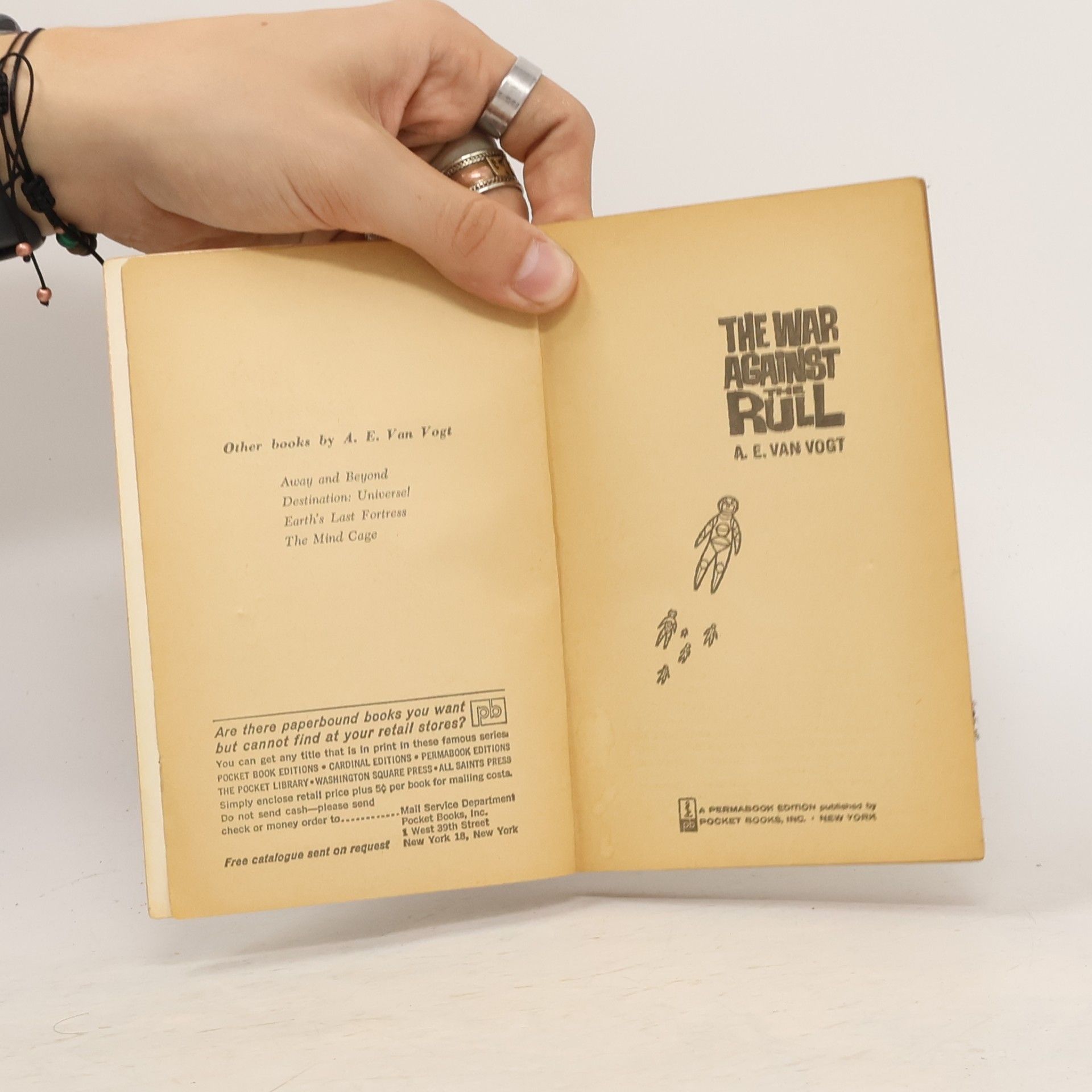 A. E. van Vogt The War Against the Rull