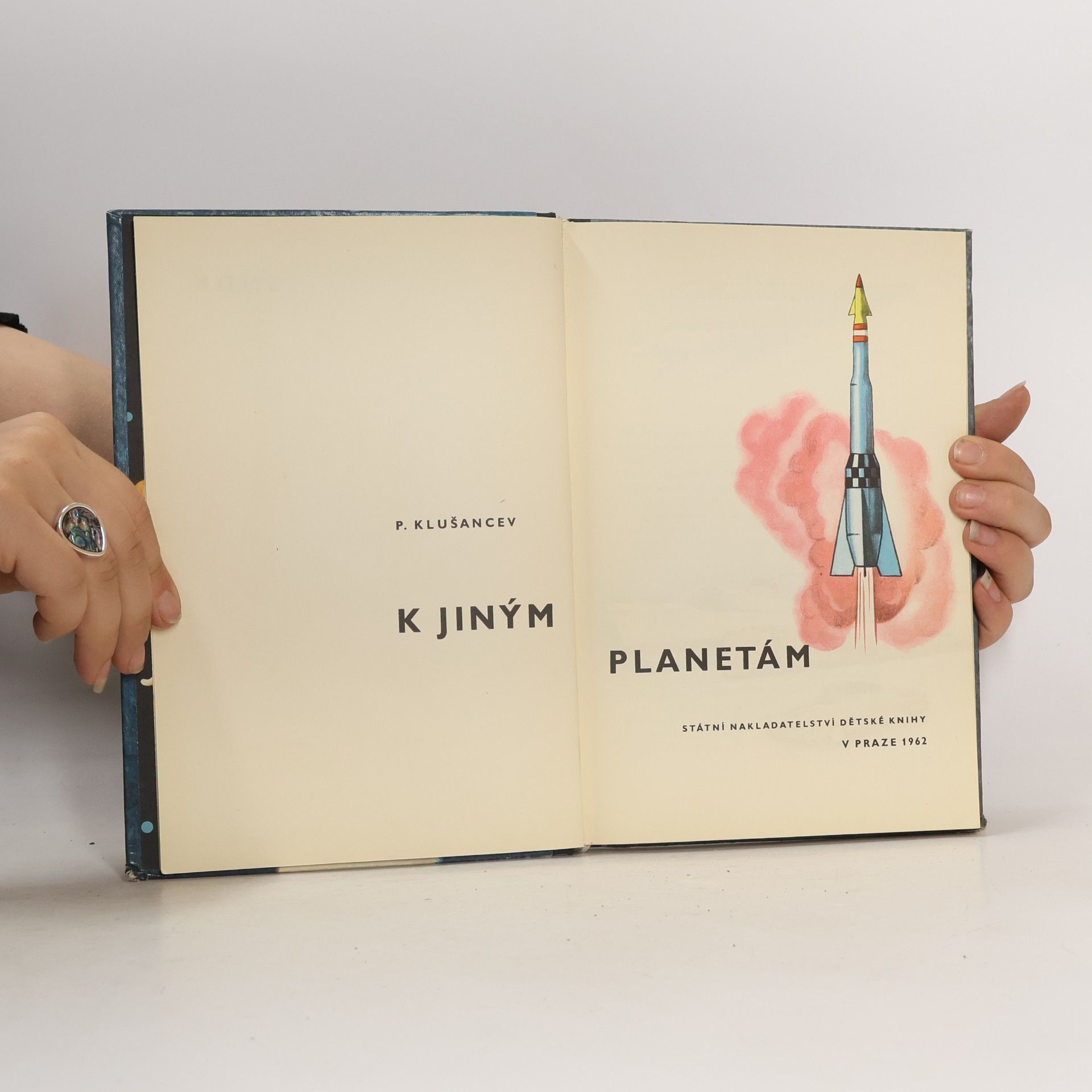 Pavel Vladimirovič Klušancev K jiným planetám