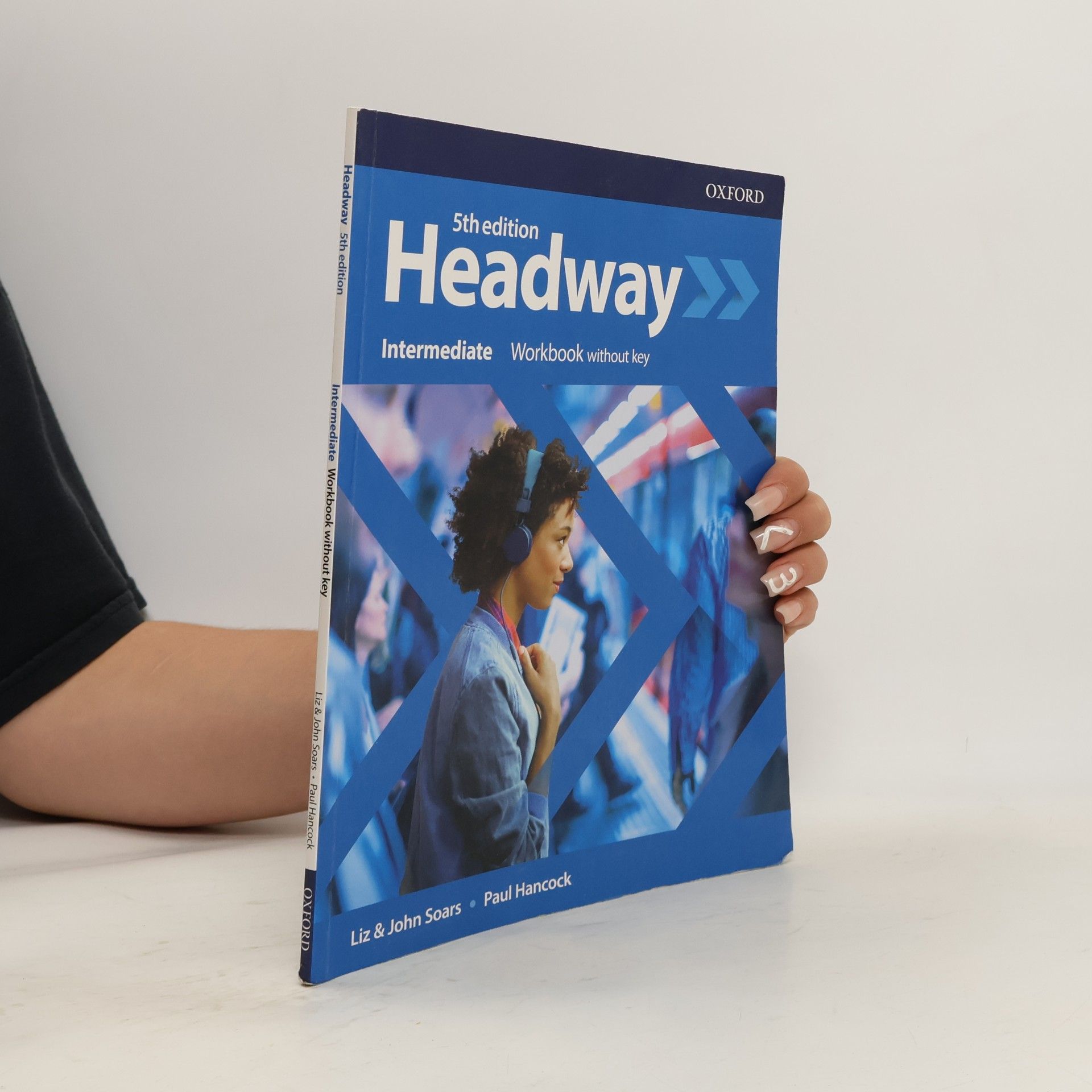 Liz Soars New Headway Intermediate Workbook without Answer Key (5th)