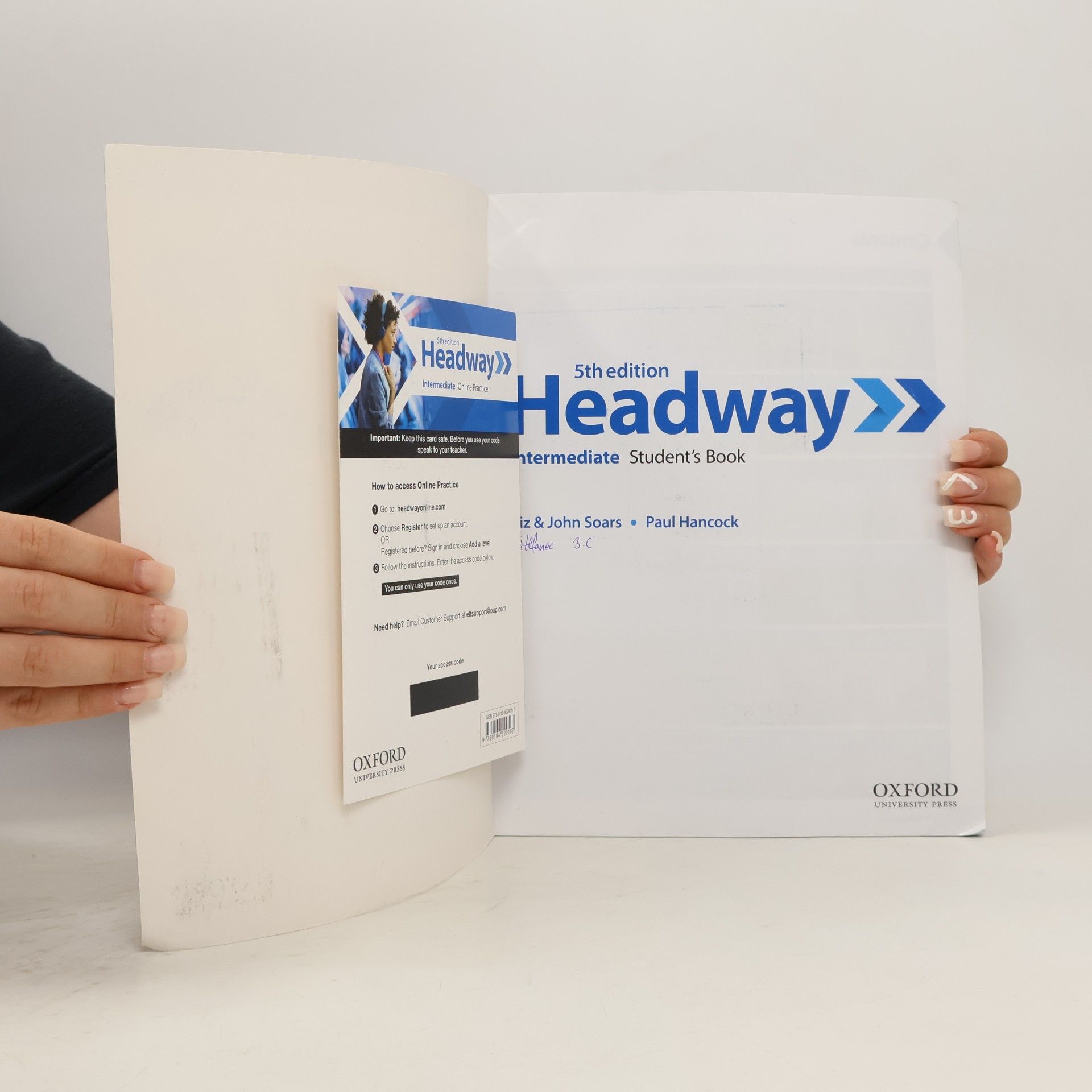 Kolektív autorov New Headway Fifth Edition Intermediate Student's Book with Online Practice