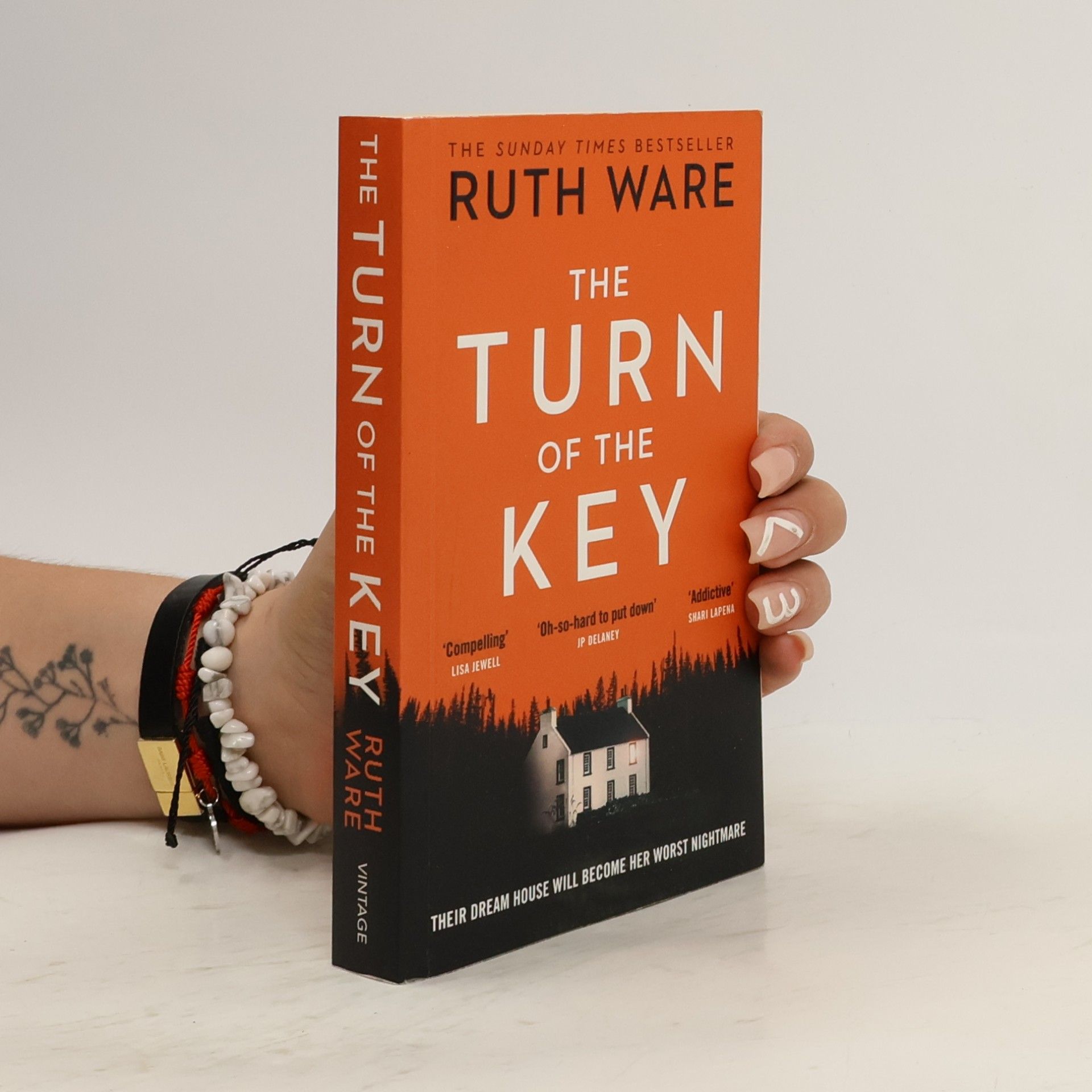 Ruth Ware The Turn of the Key