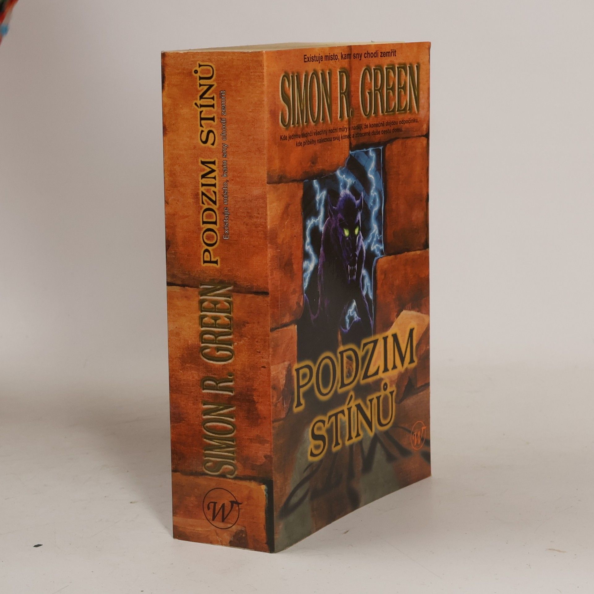 Simon Richard Green Podzim Stínů