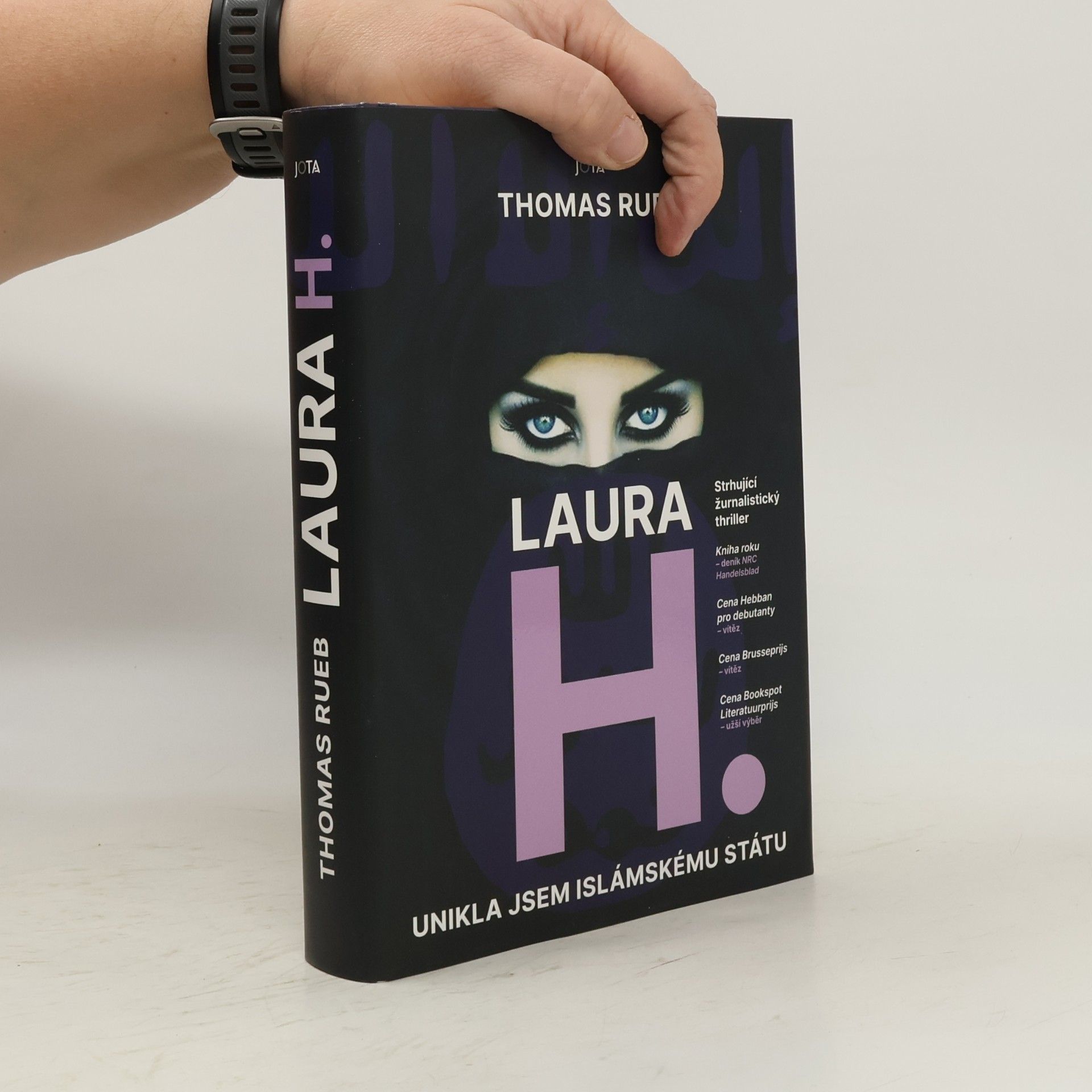 Thomas Rueb Laura H.
