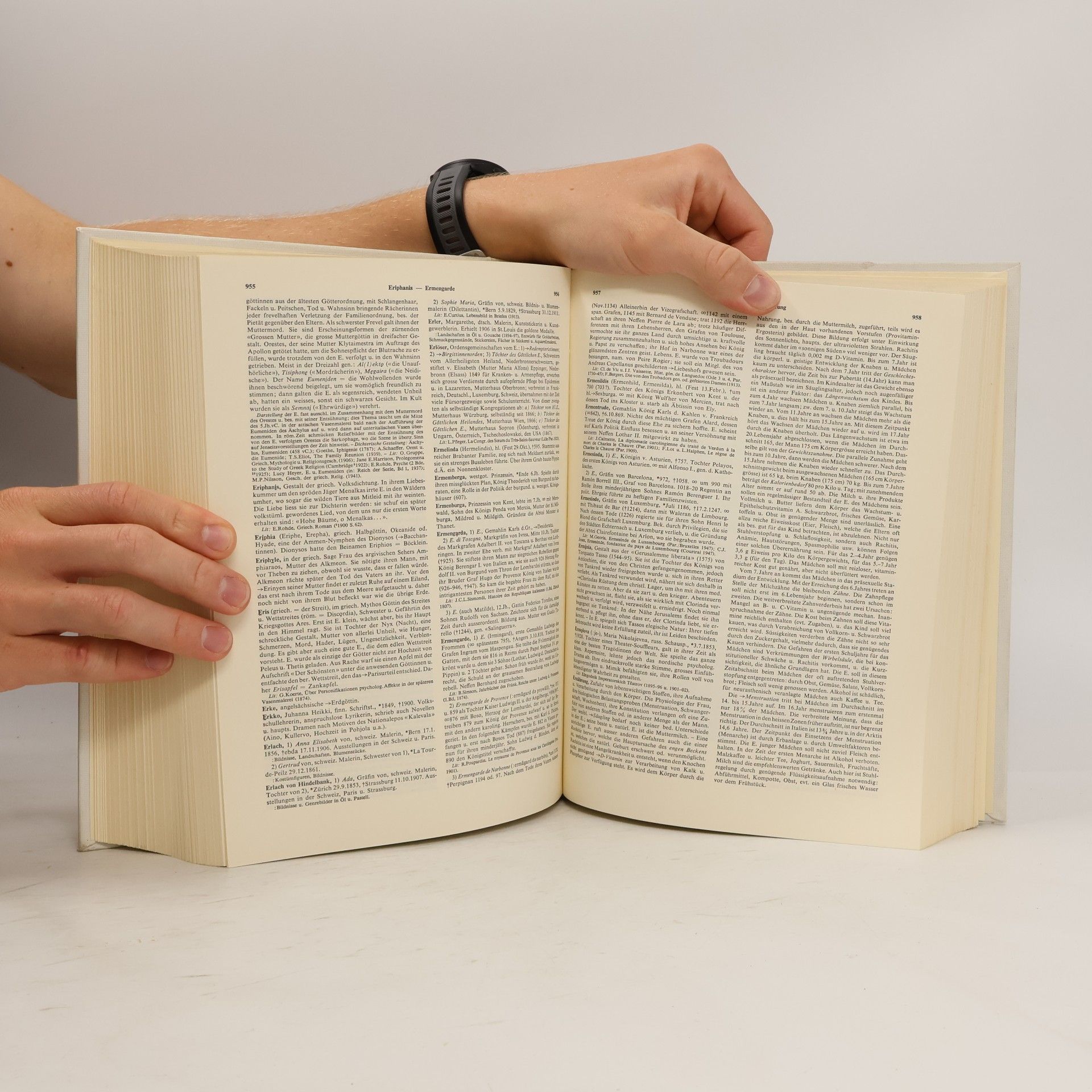 Autorenkollektiv Lexikon der Frau 1. A-H