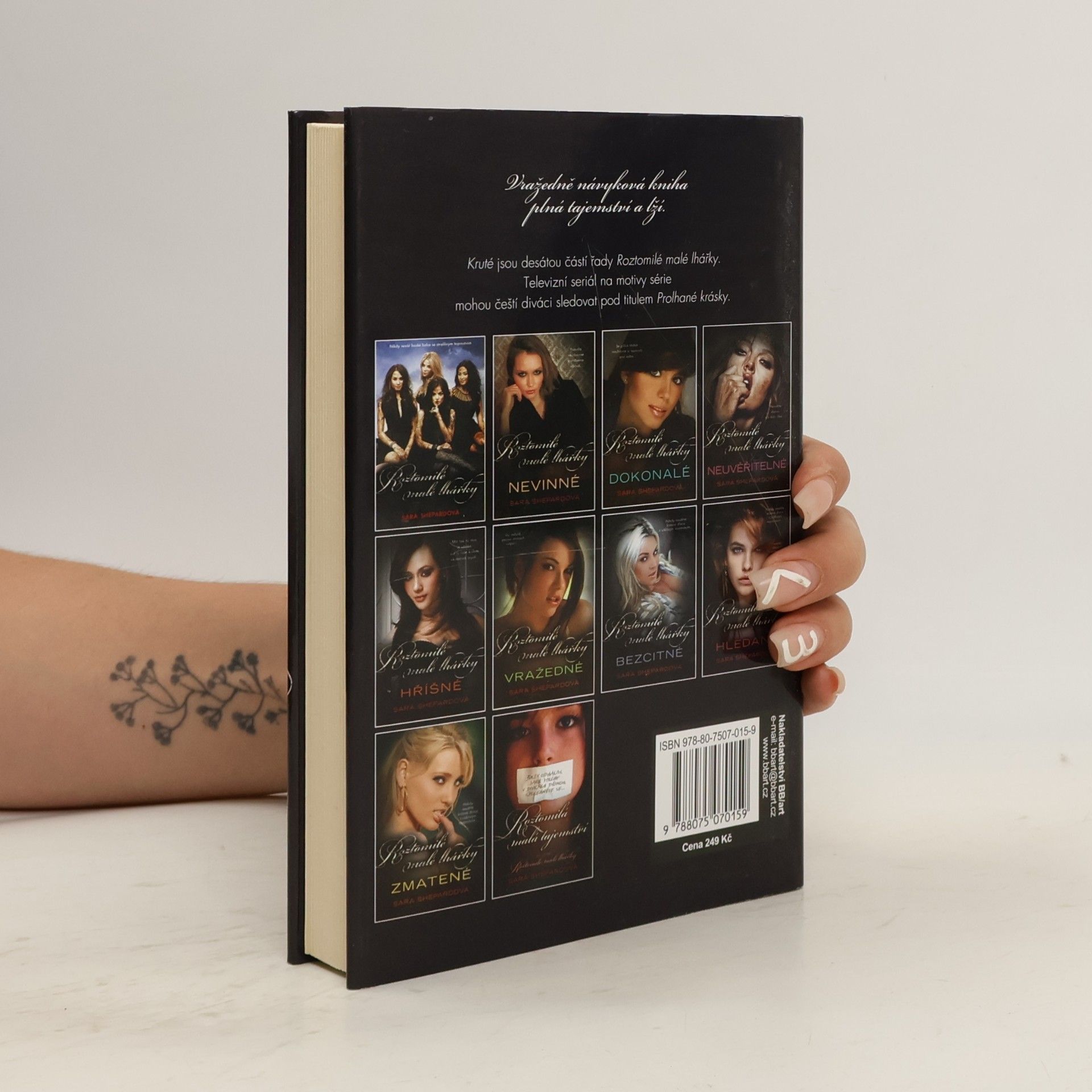 Sara Shepard Roztomilé malé lhářky: Kruté
