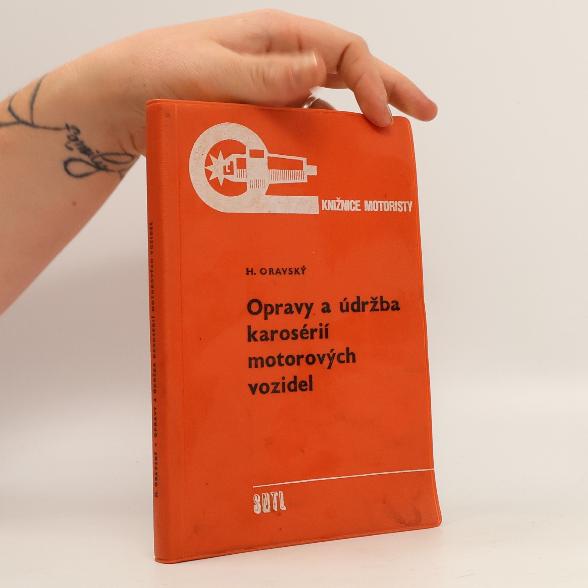 Hieronym Oravský Opravy a údržba karosérií motorových vozidel
