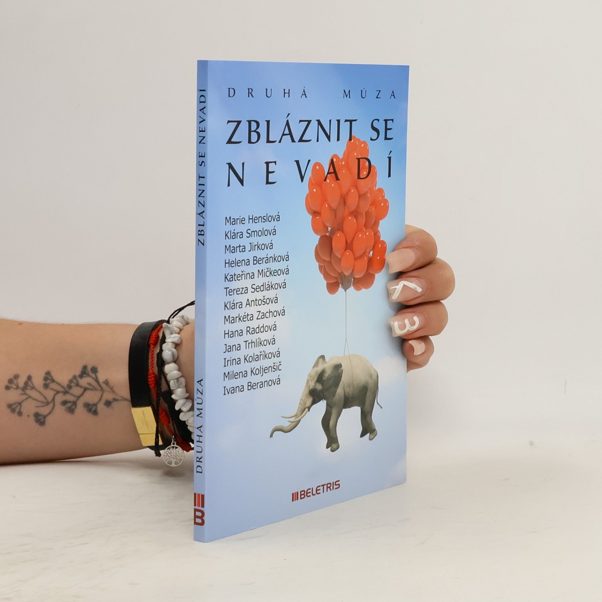 AA.VV. Zbláznit se nevadí