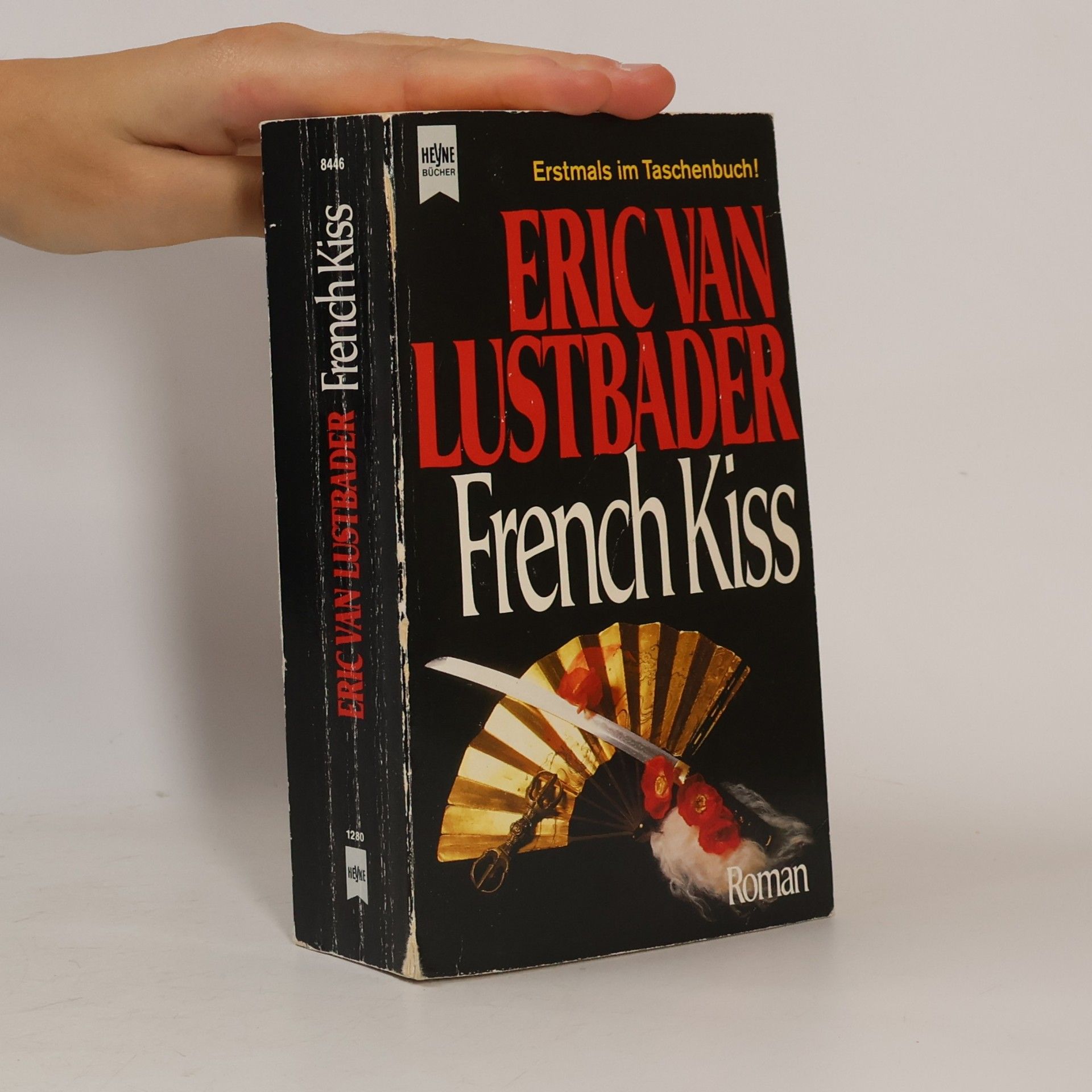 Eric Van Lustbader French kiss