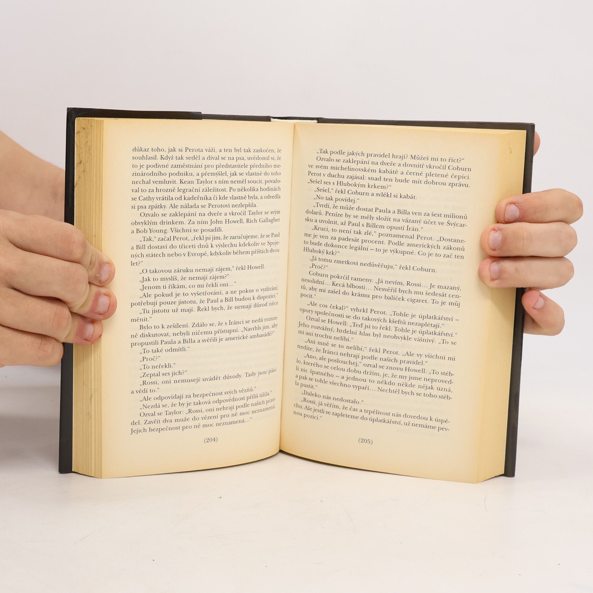 Ken Follett Na křídlech orlů