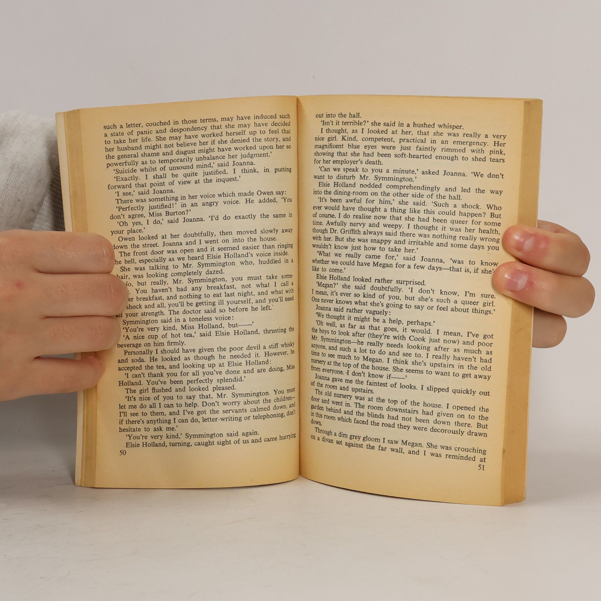 Agatha Christie The Moving Finger