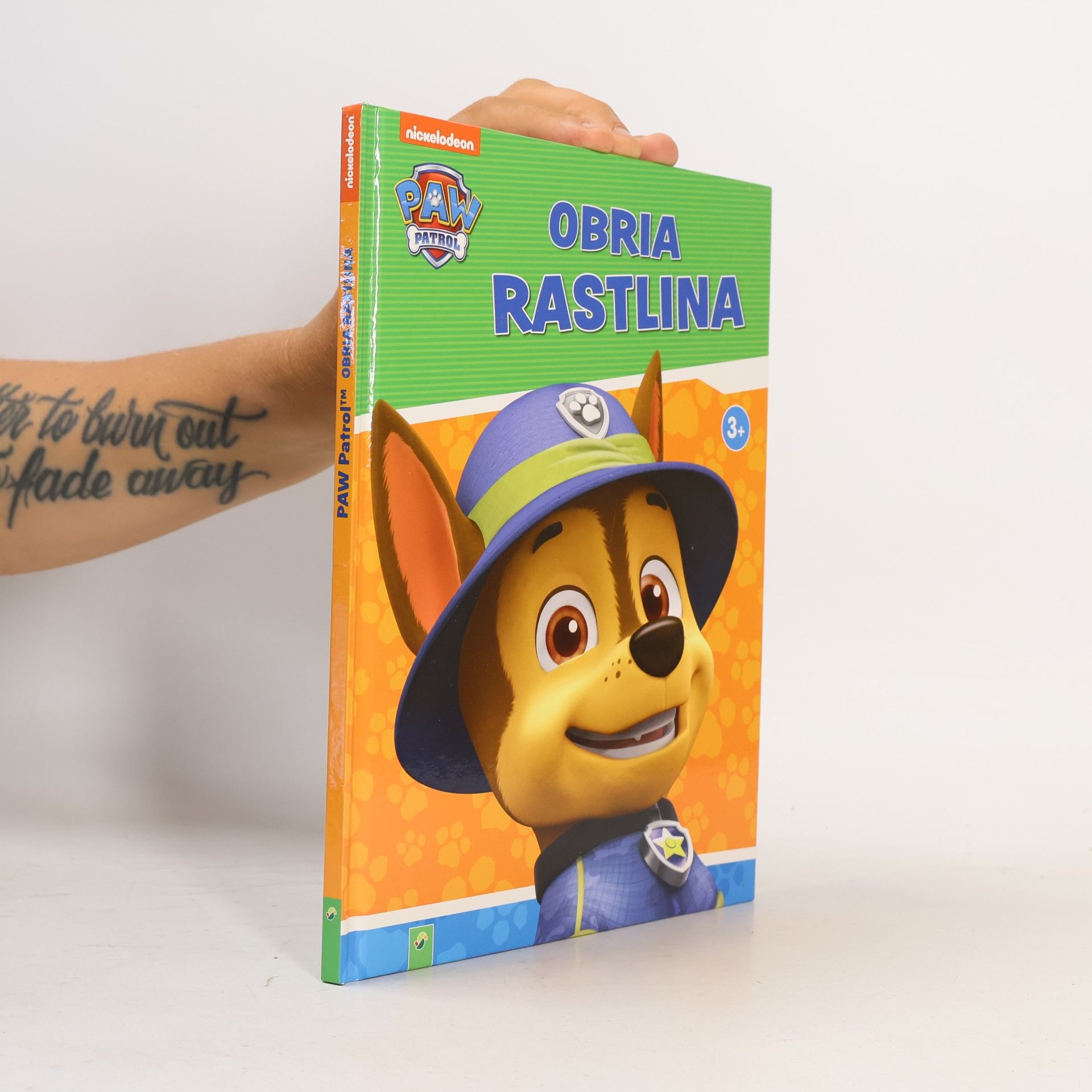 Kolektiv autorů Paw Patrol. Obří rostlina