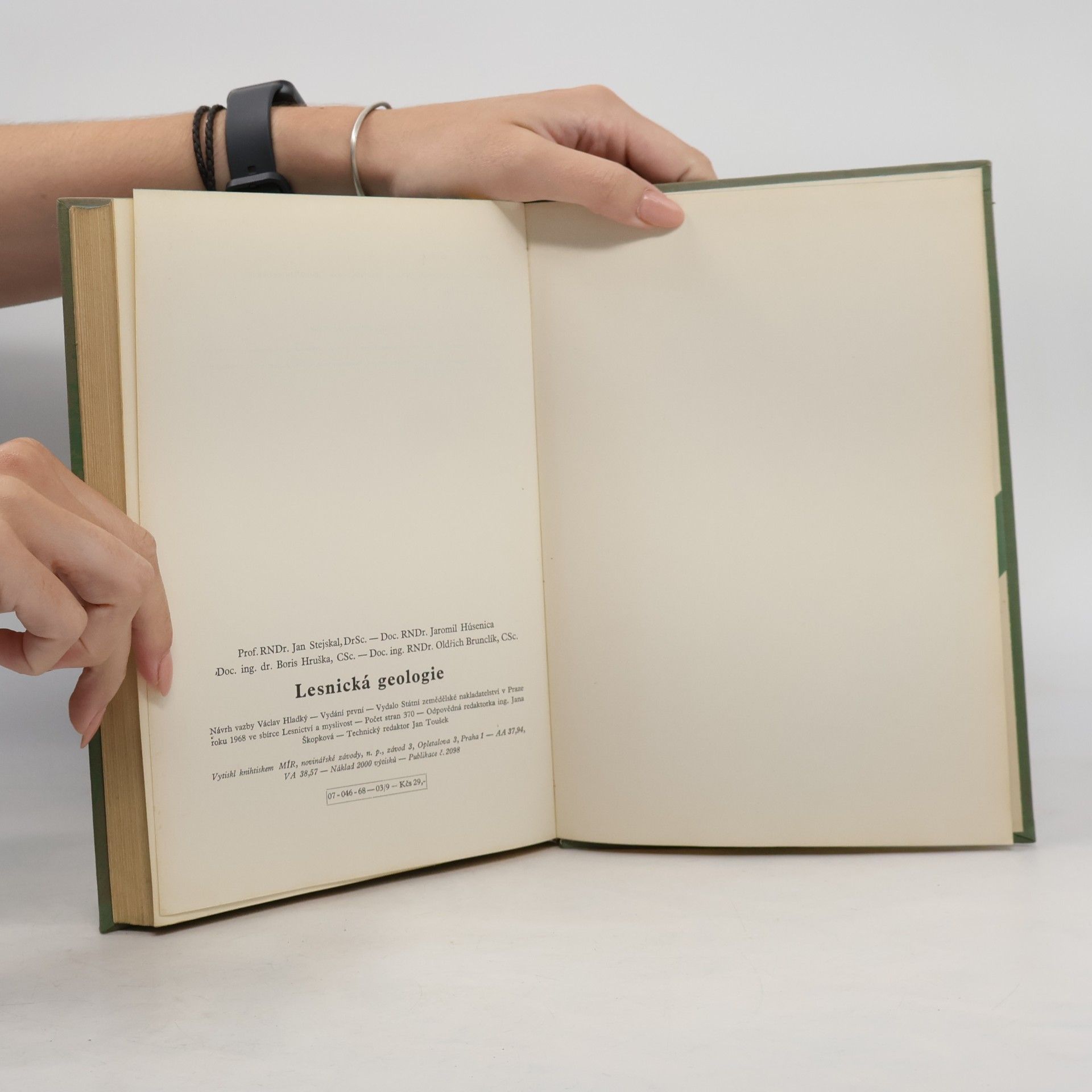 AA.VV. Lesnická geologie