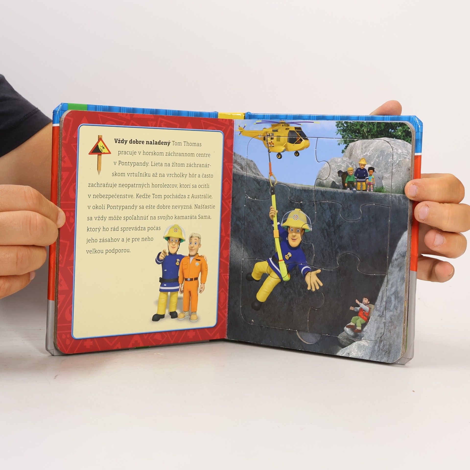 Kolektiv autorů Požárník Sam. Knížka s puzzle