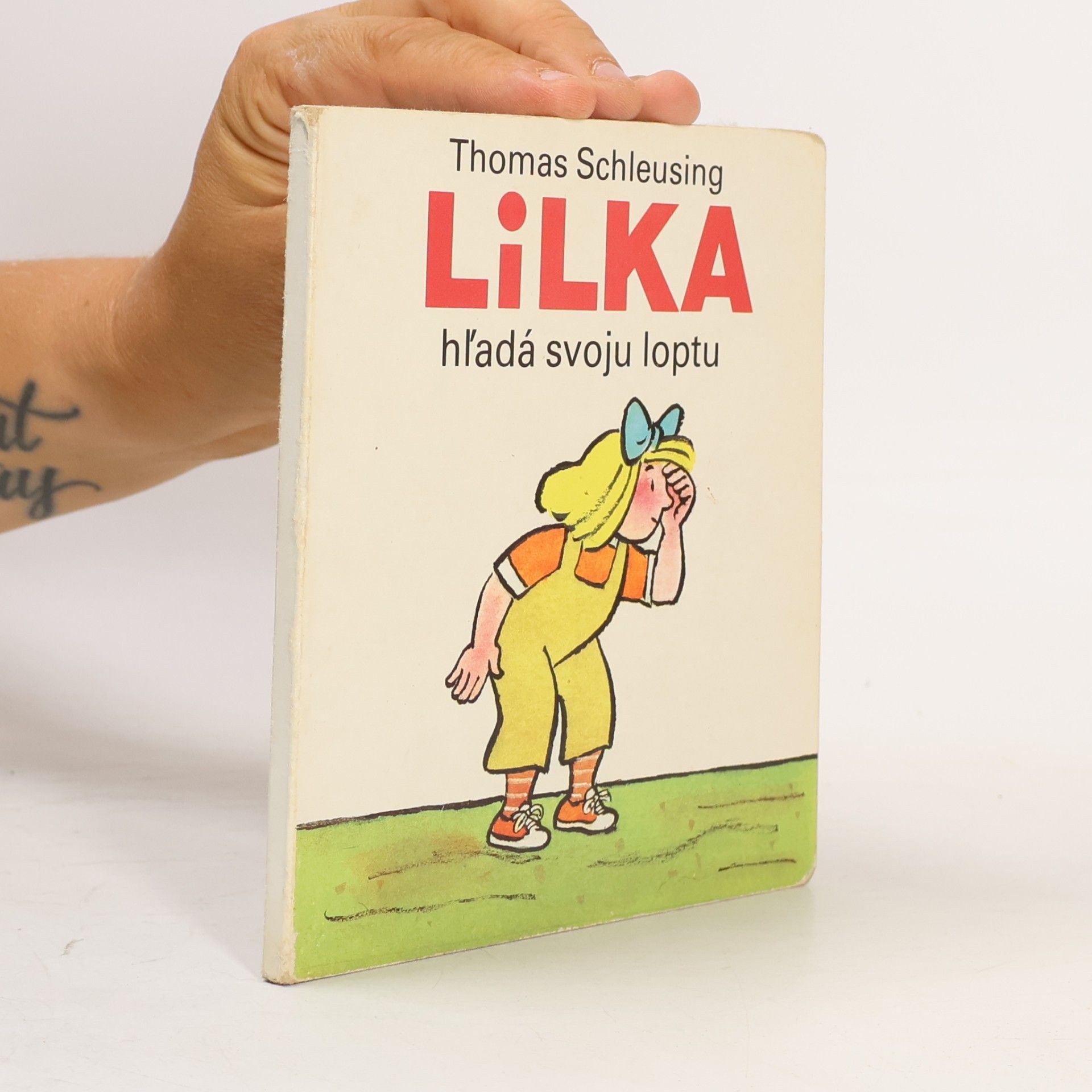 Lilka hl´adá svoju loptu