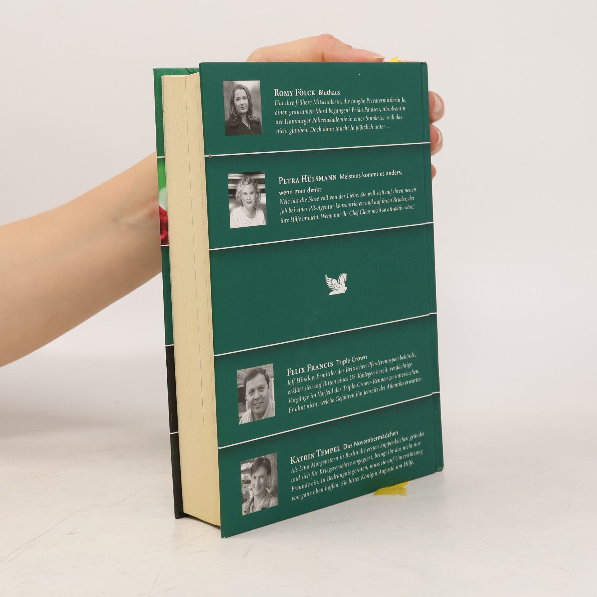 Romy Fölck Auswahlbücher: Bluthaus. Meistens kommt es anders, wenn man denkt. Triple Crown. Das Novembermädchen