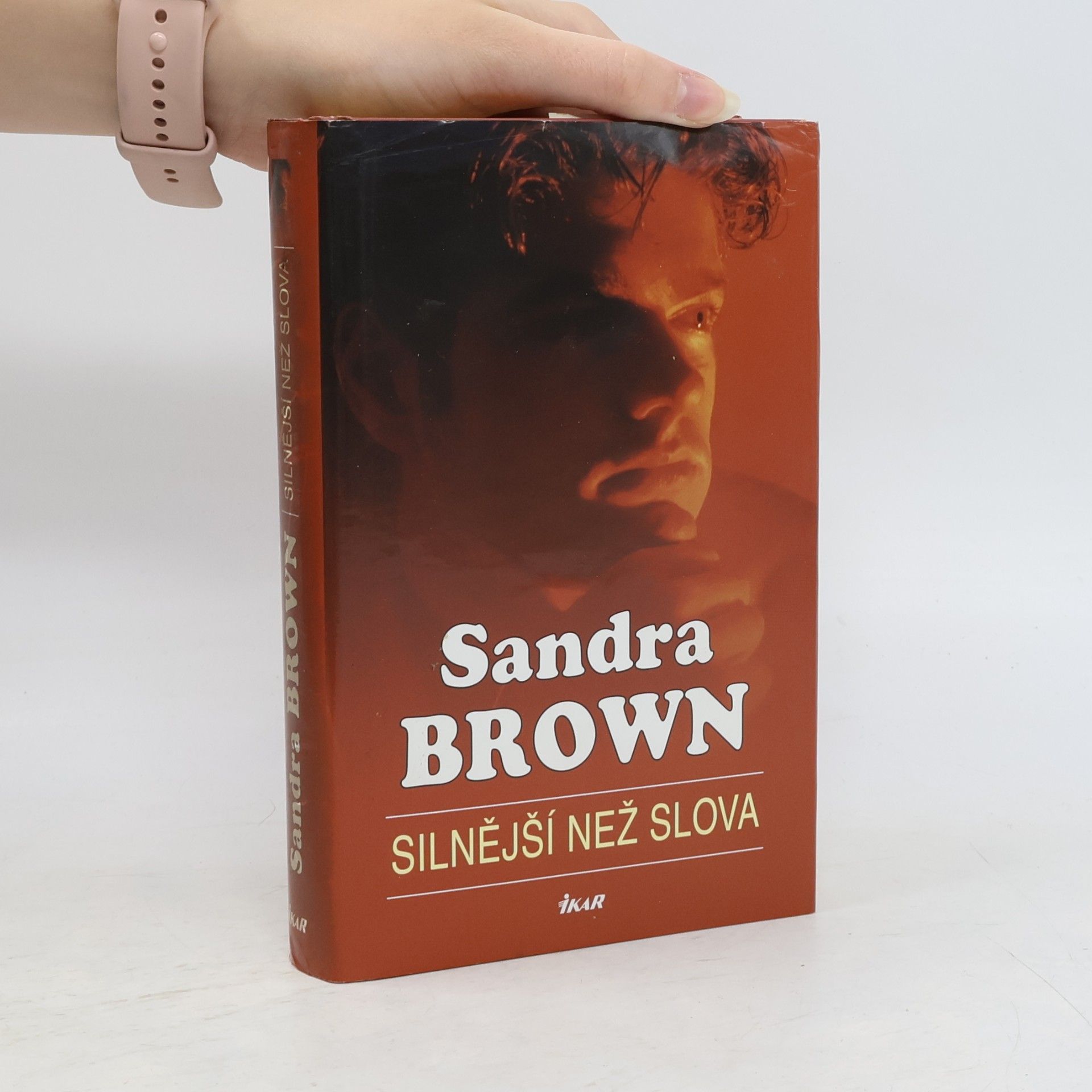 Sandra Brown Silnější než slova