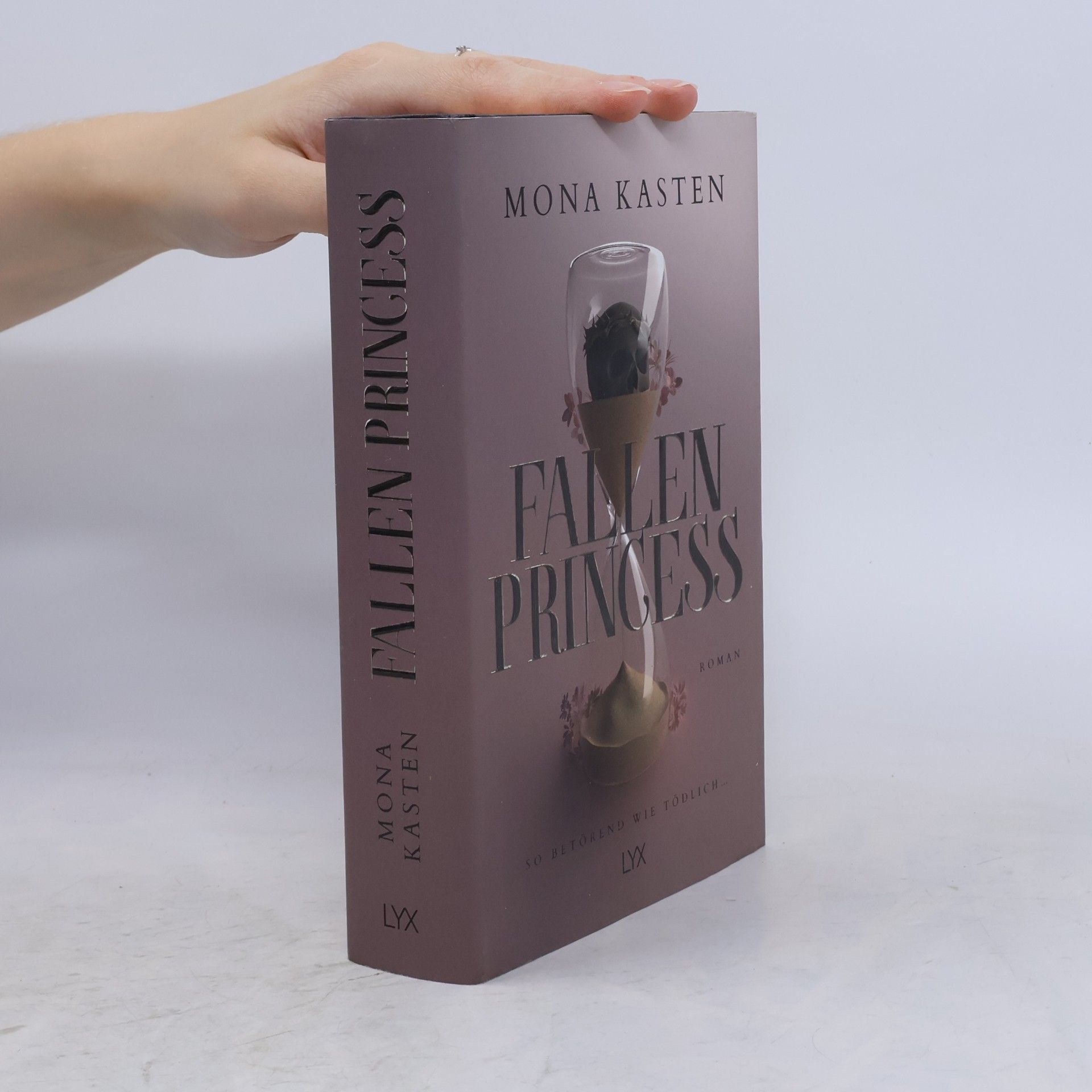 Mona Kasten Fallen Princess