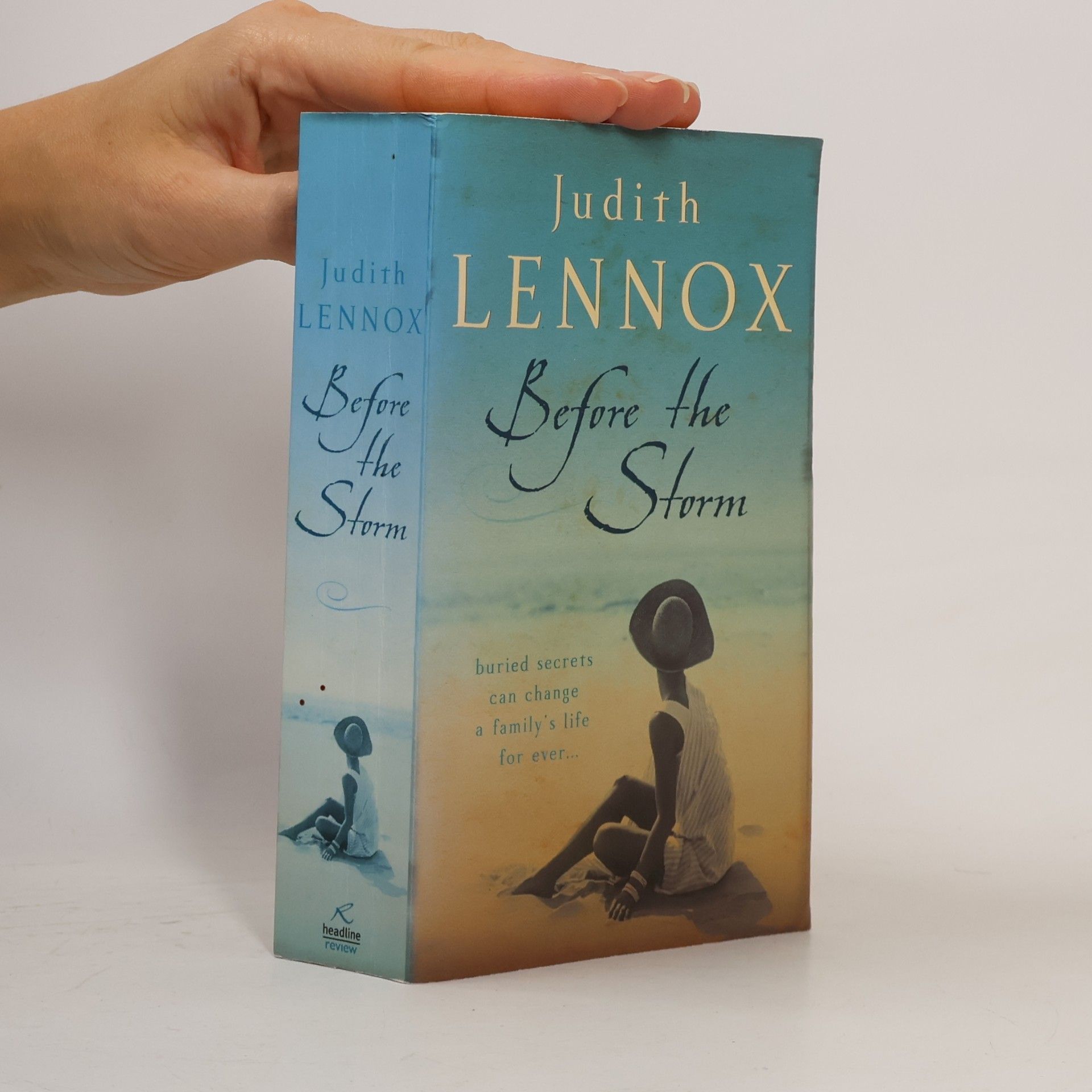 Judith Lennox Before the Storm