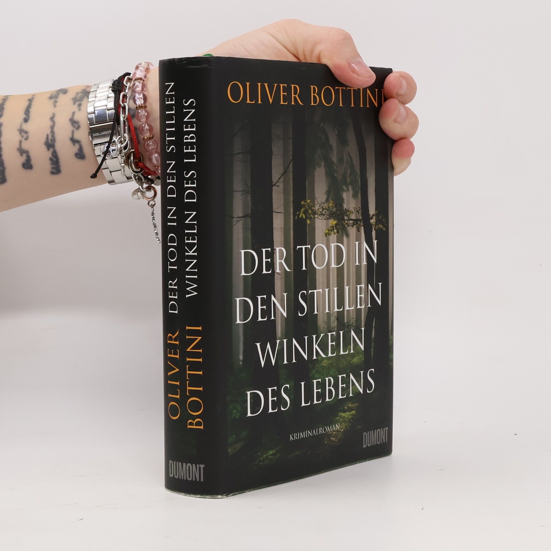 Oliver Bottini Der Tod in den stillen Winkeln des Lebens
