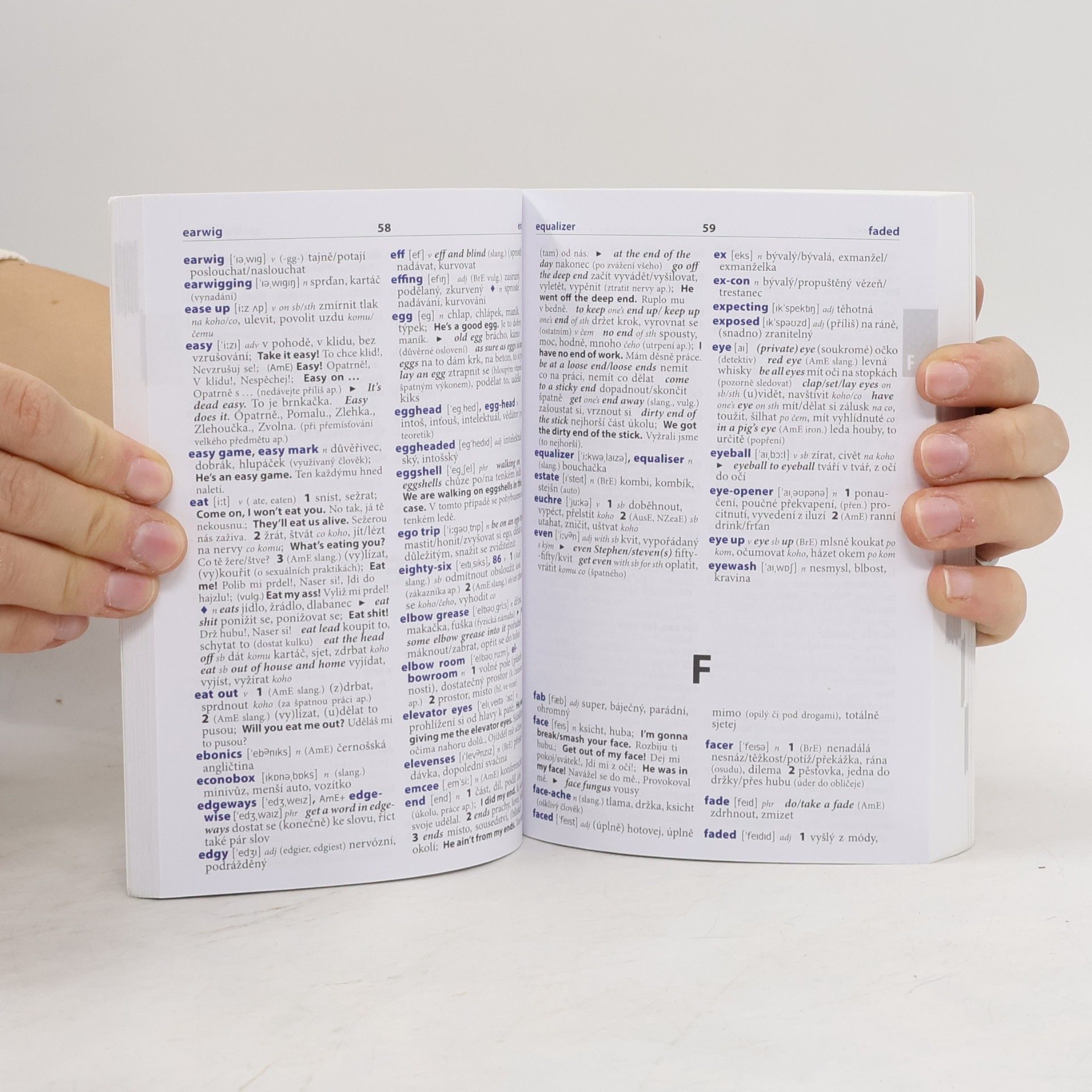 Various authors Wazzup? : slovník slangu a hovorové angličtiny