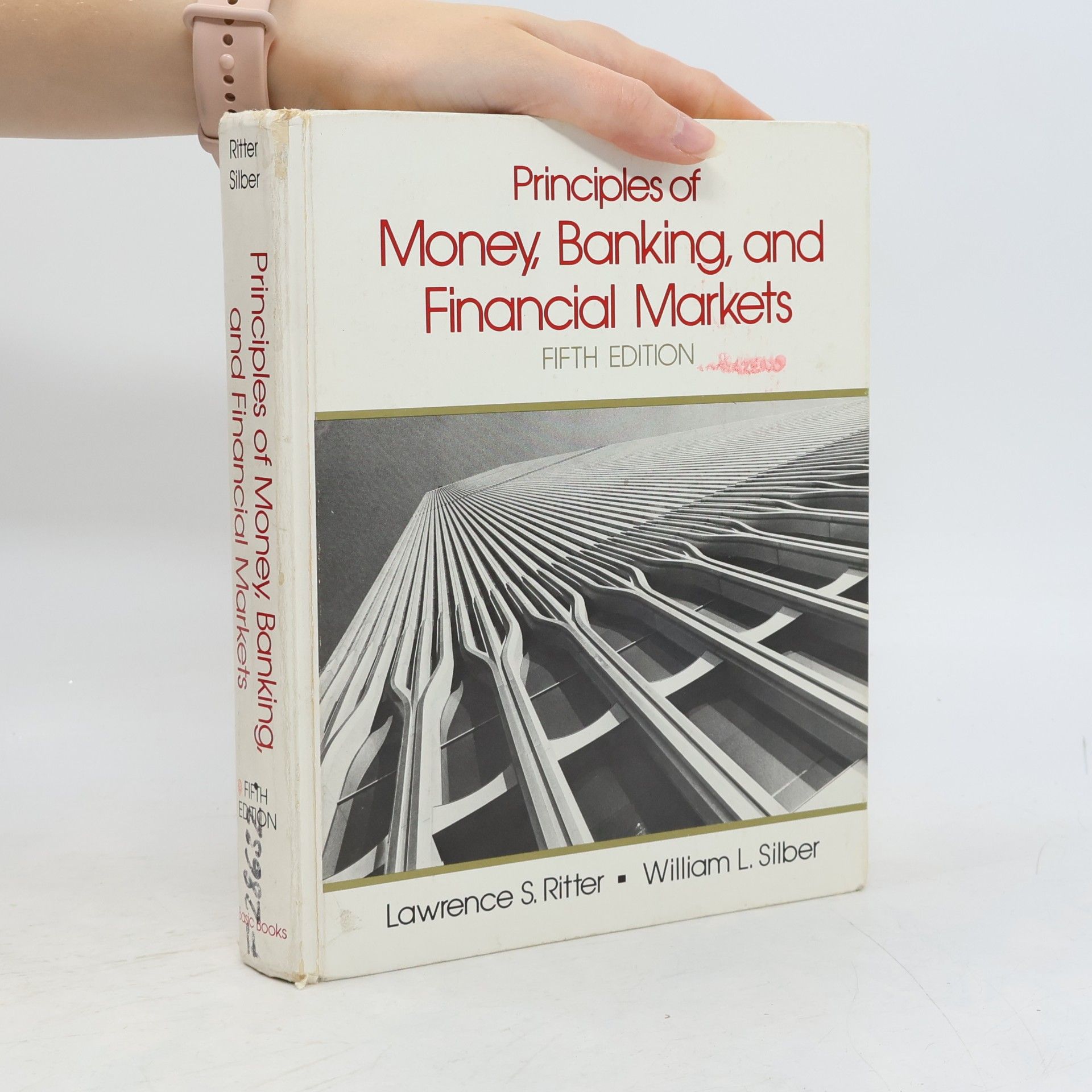 Principles of Money, Banking, and Financial Markets - Fifth Edition