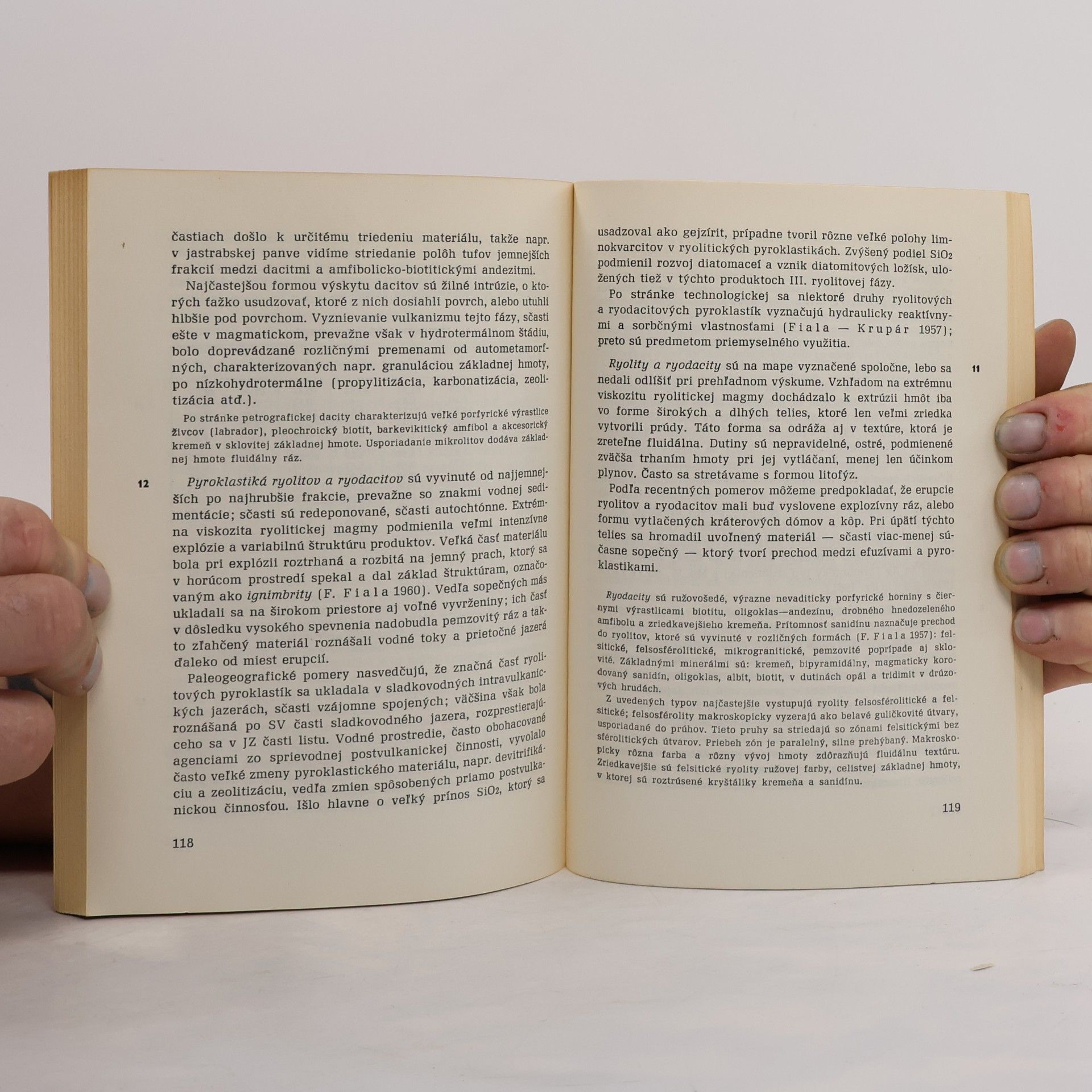 Miroslav Kuthan Vysvetlivky k prehľadnej geologickej mape ČSSR 1:200 000. M-34-XXXI Nitra