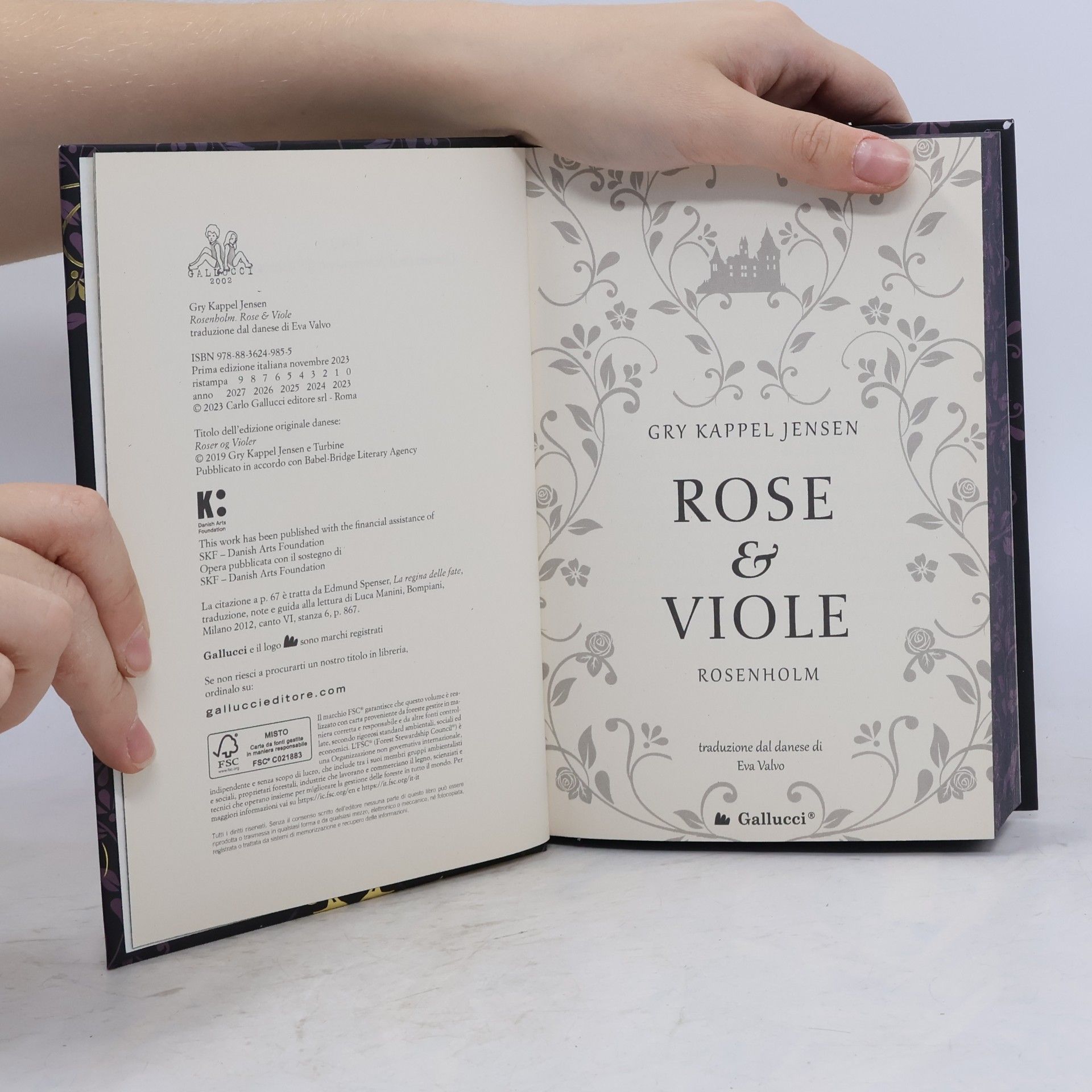 Gry Kappel Jensen Rosenholm: Rose e viole