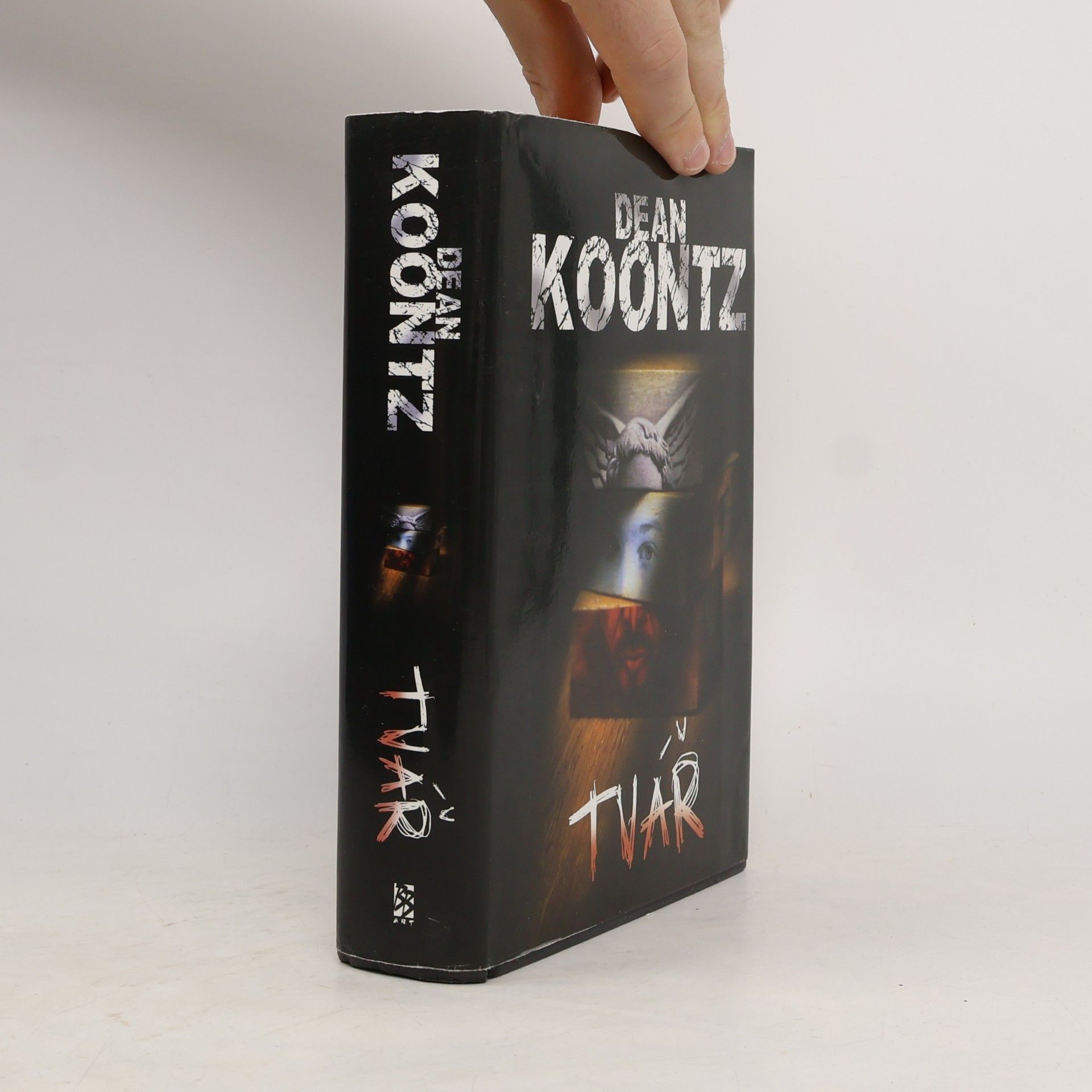 Dean Ray Koontz Tvář