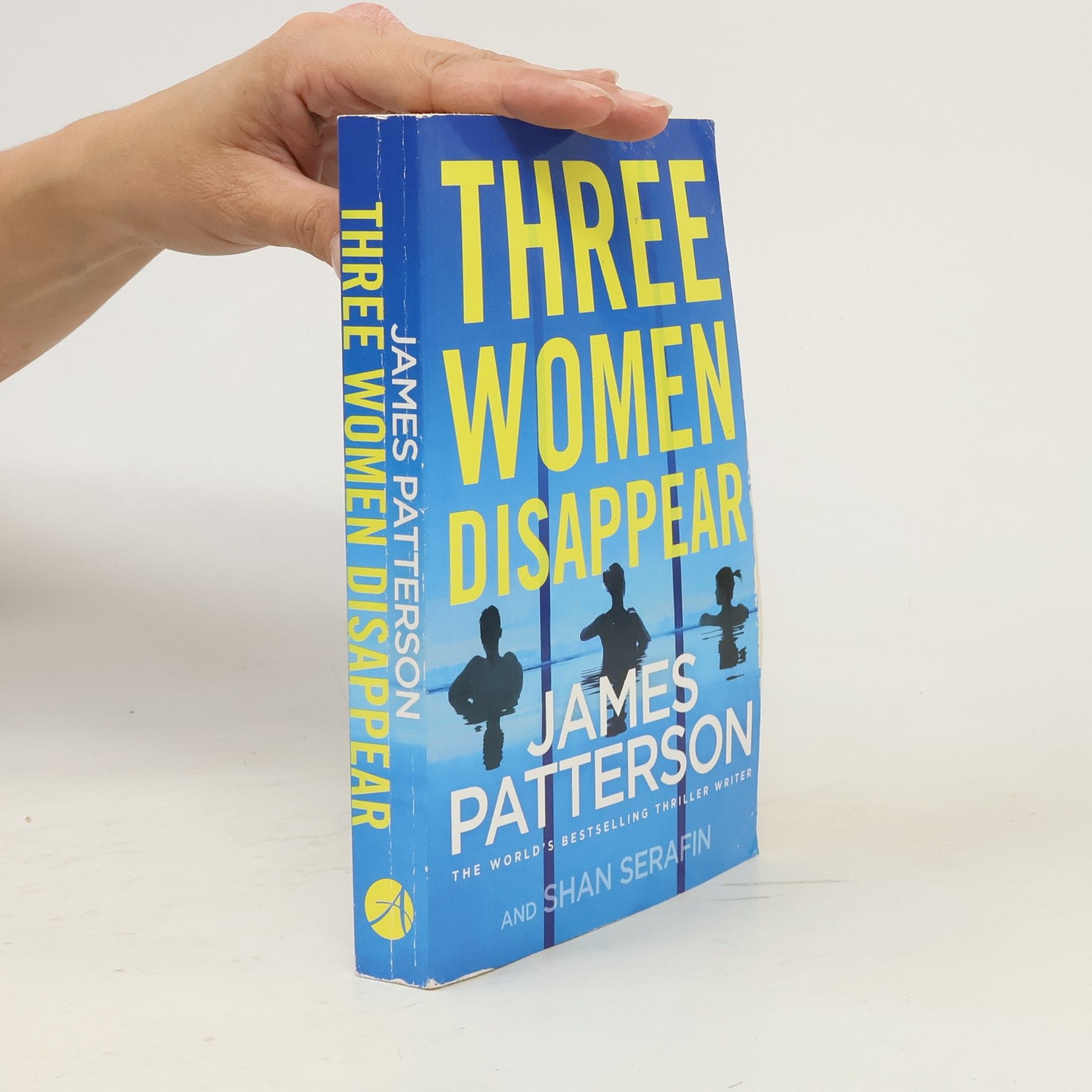 James Patterson Three women disappear
