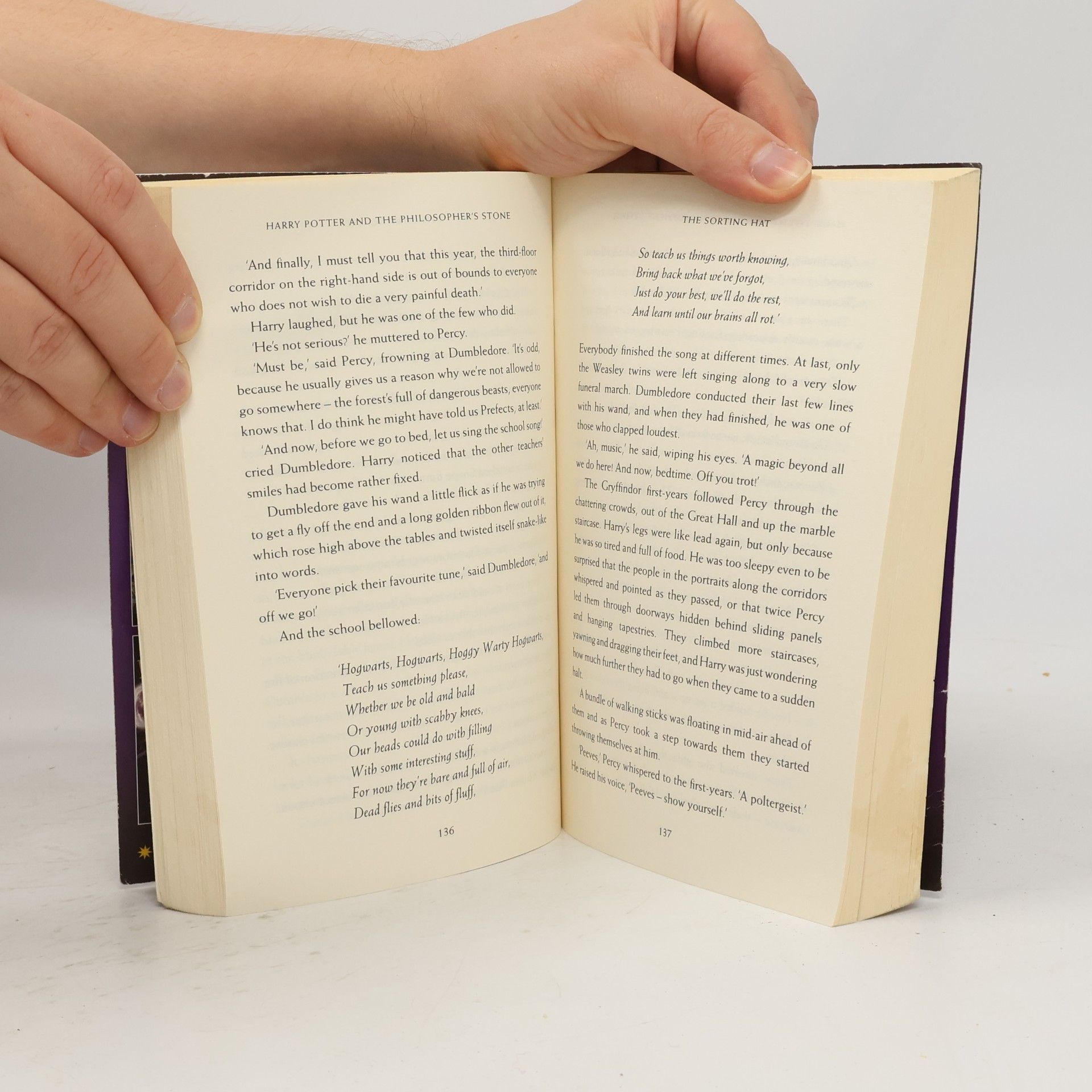 J. K. Rowling Harry Potter and The Philosopher's Stone