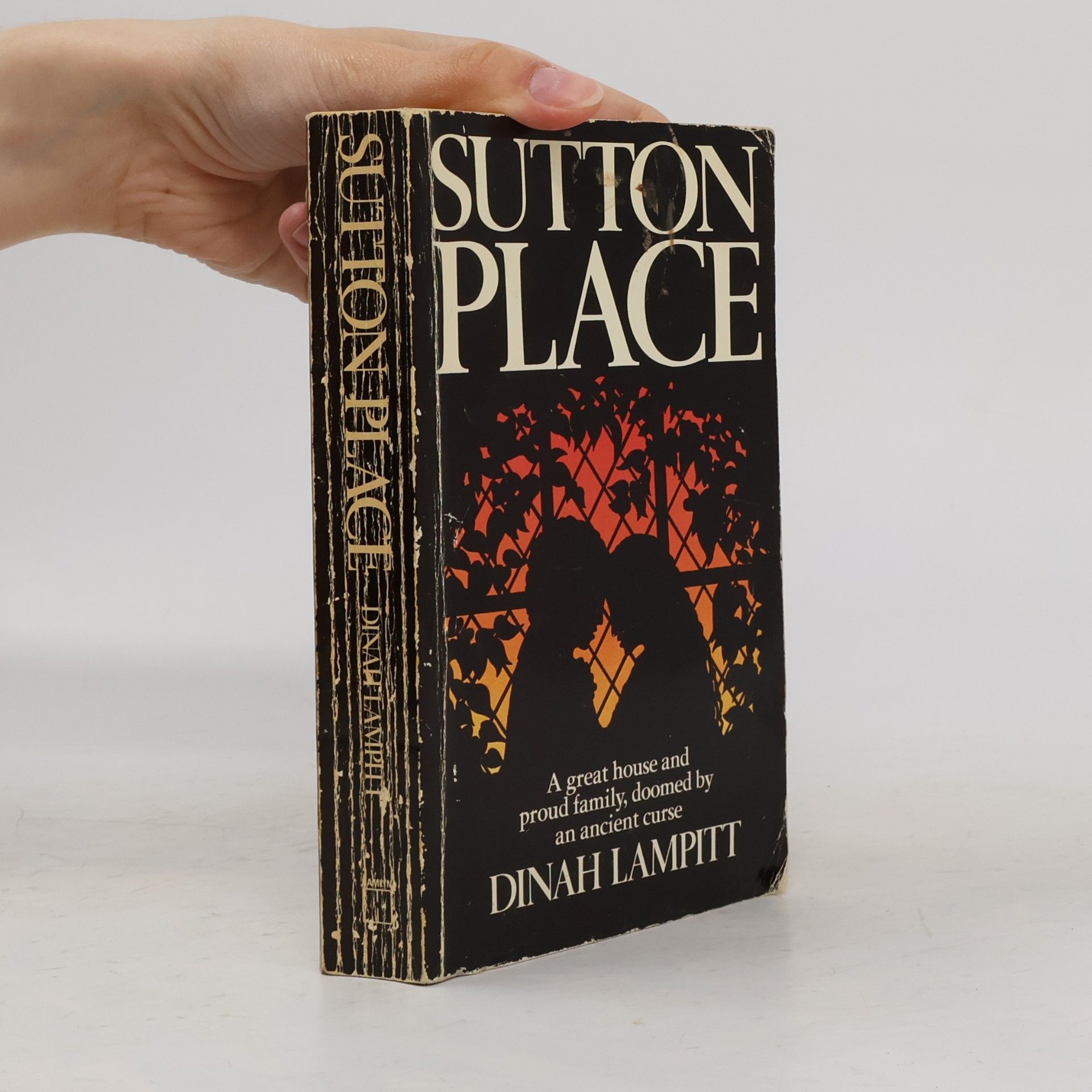 Dinah Lampitt Sutton Place
