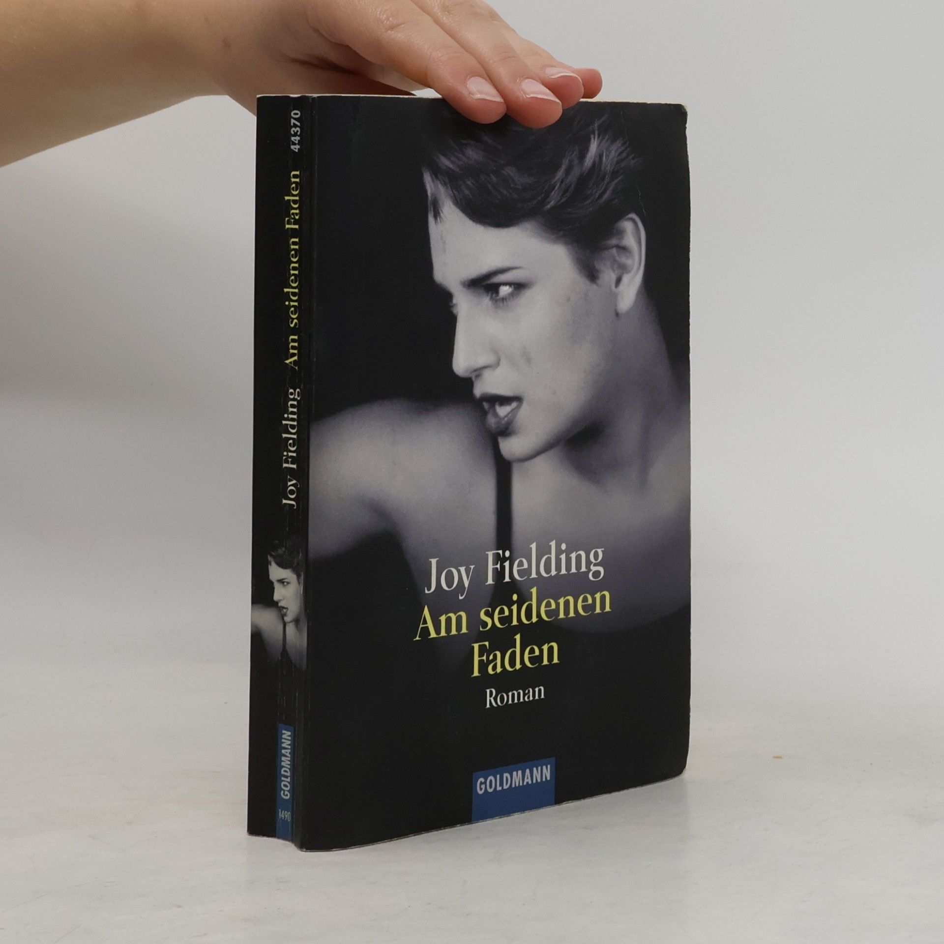 Joy Fielding Am seidenen Faden