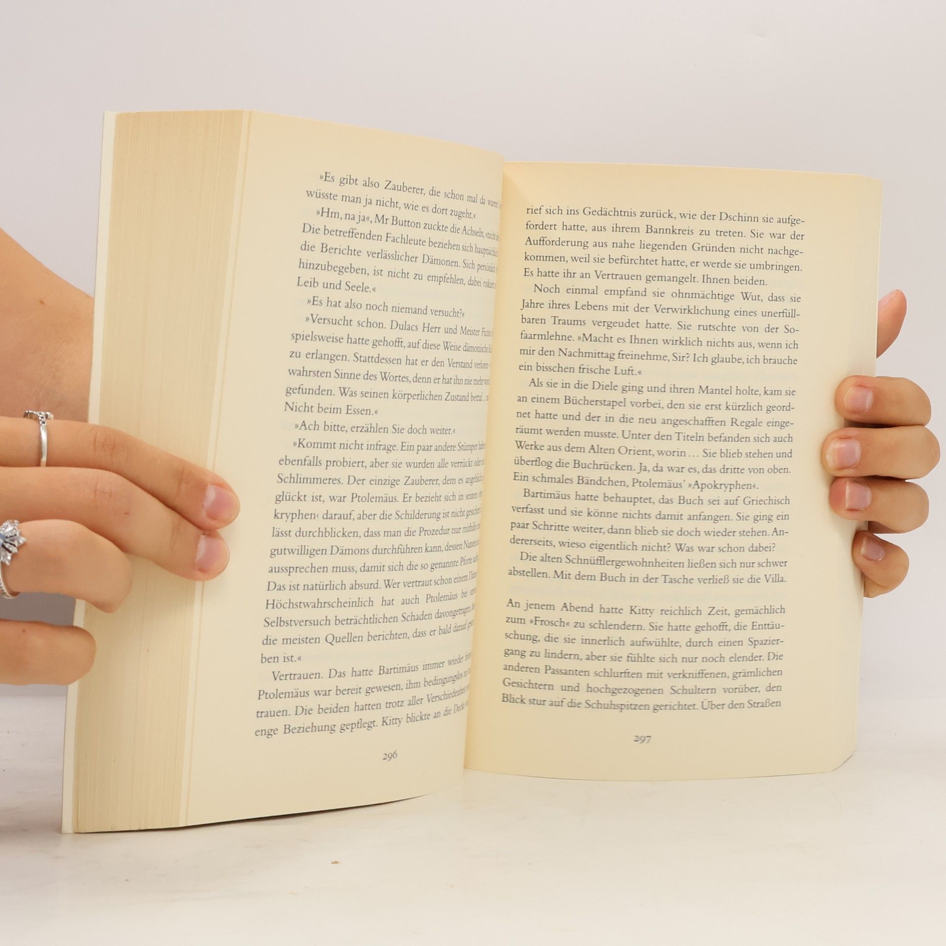 Jonathan Stroud Bartimäus: Die Pforte des Magiers