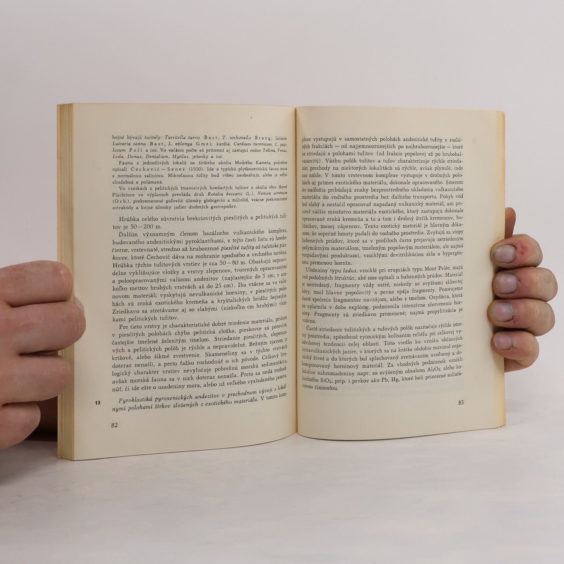 Miroslav Kuthan Vysvetlivky k prehľadnej geologickej mape ČSSR 1:200 000. M-34-XXXII Zvolen