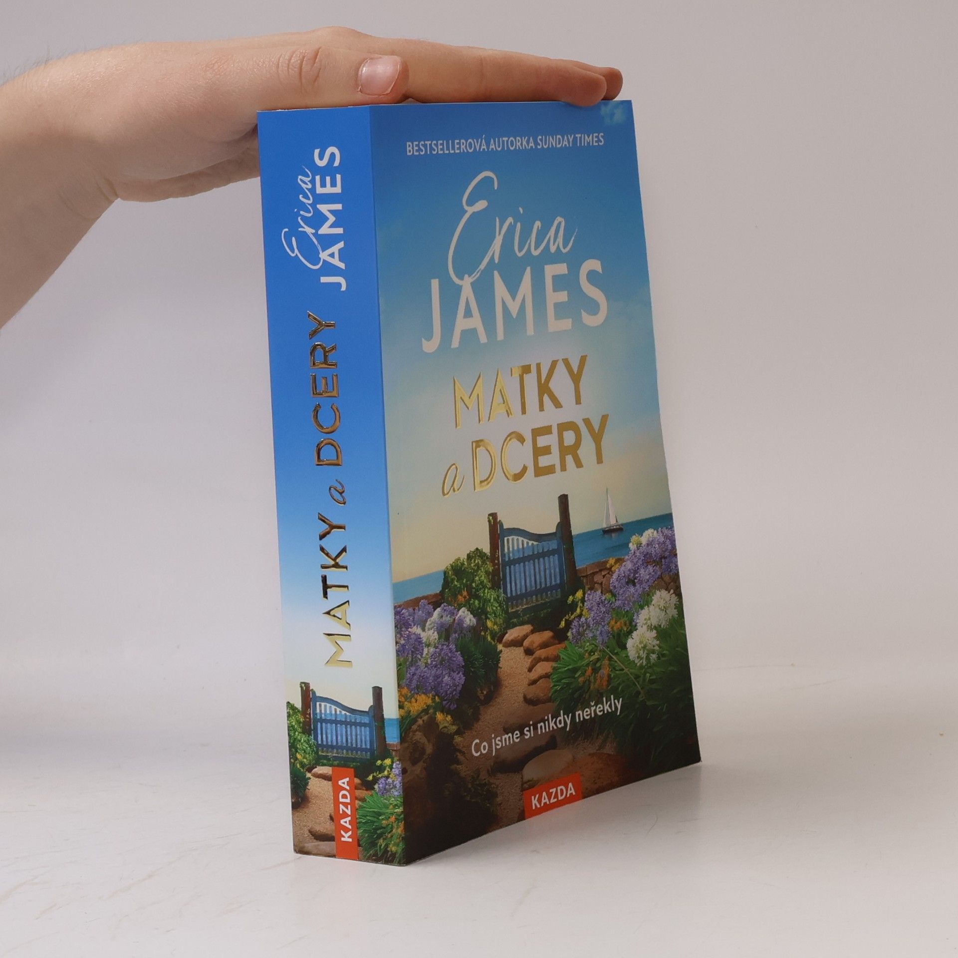 Erica James Matky a dcery