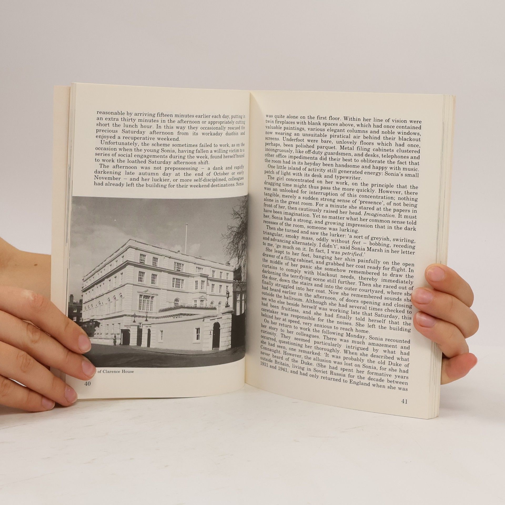 Joan Forman Haunted Royal Homes