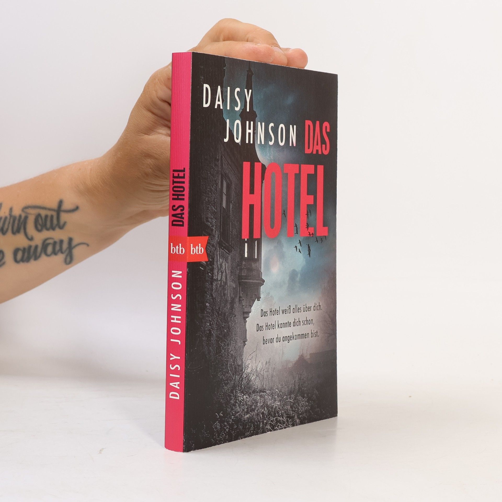 Daisy Johnson Das Hotel