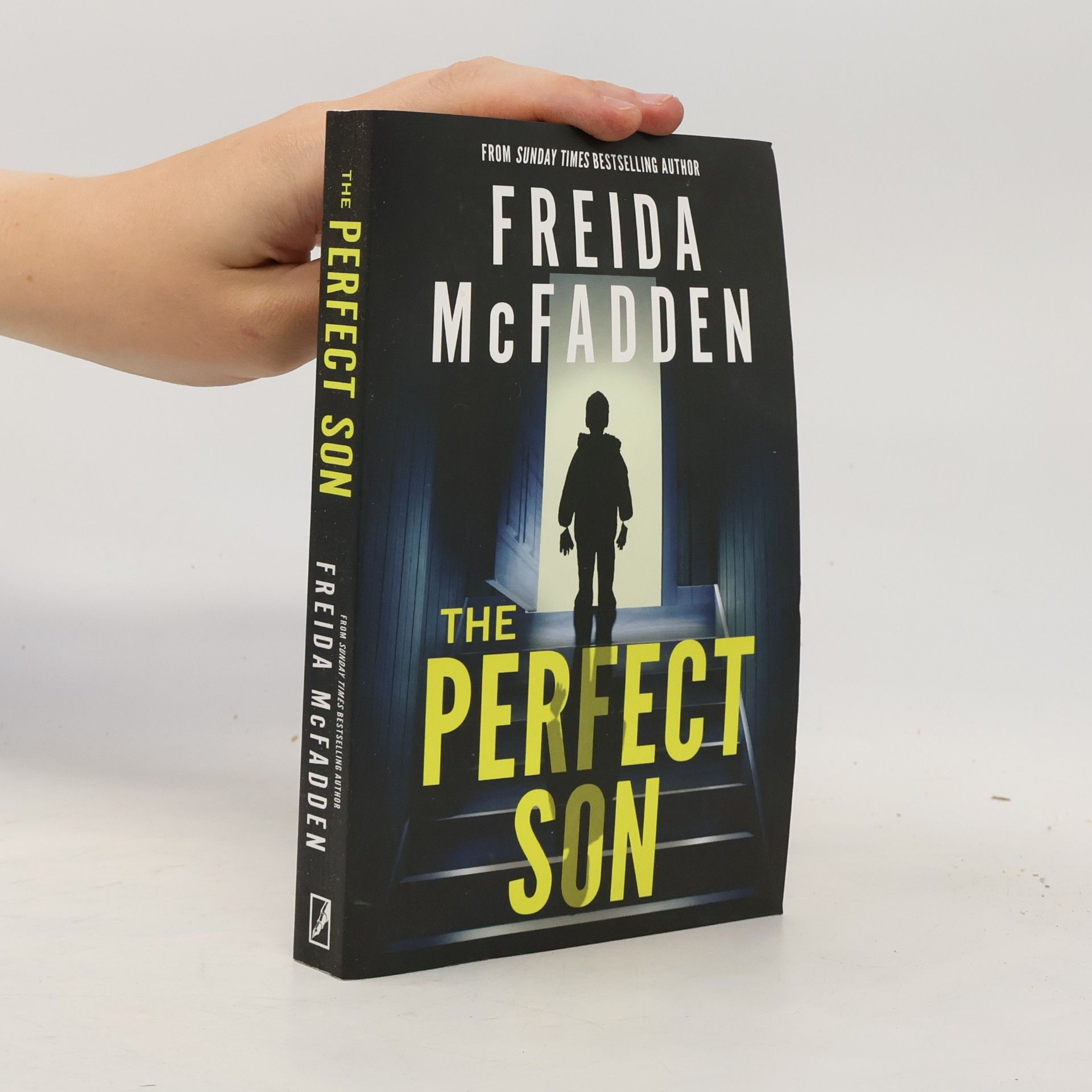 Freida McFadden The Perfect Son