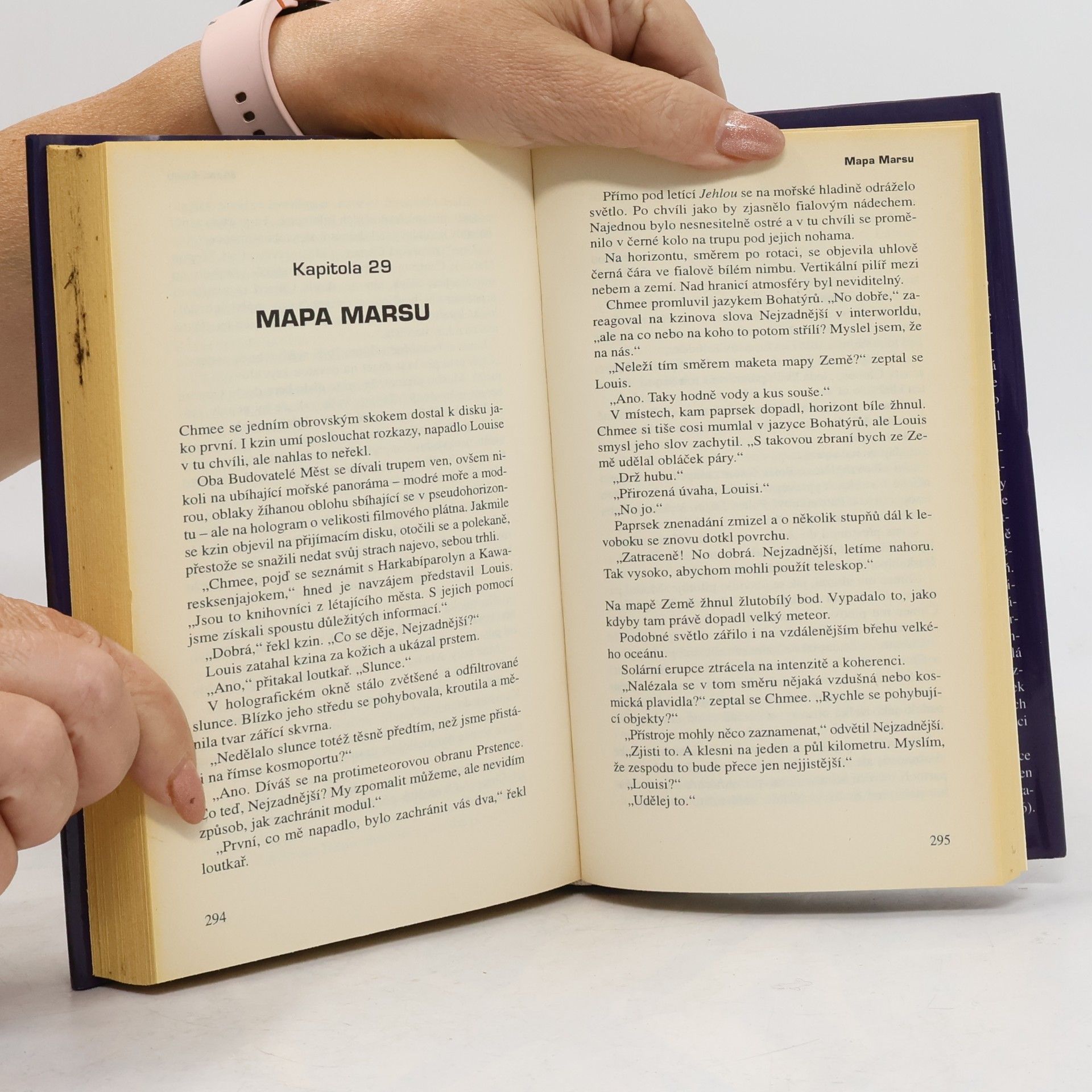 Larry Niven Stavitelé Prstence