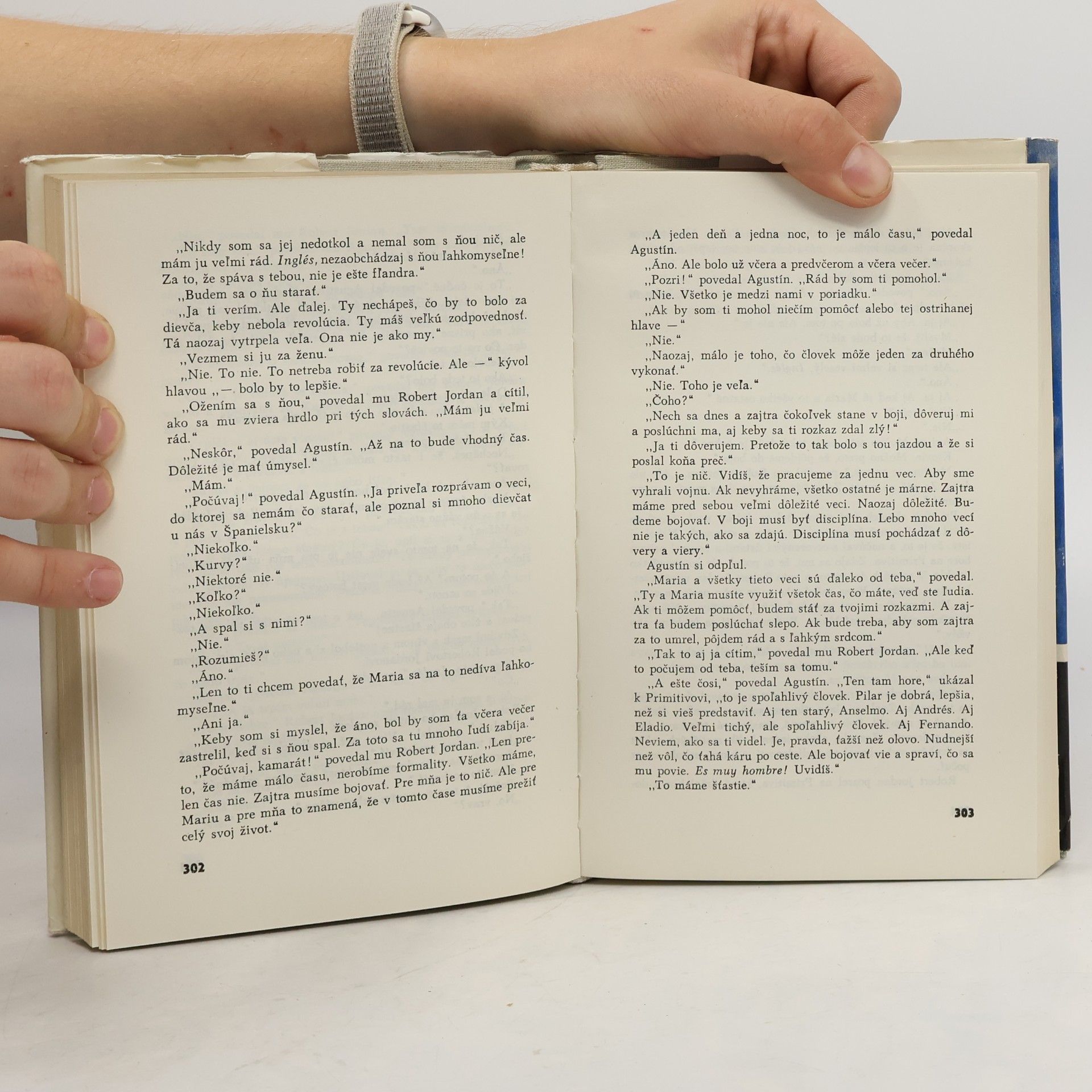 Ernest Hemingway Komu zvonia do hrobu