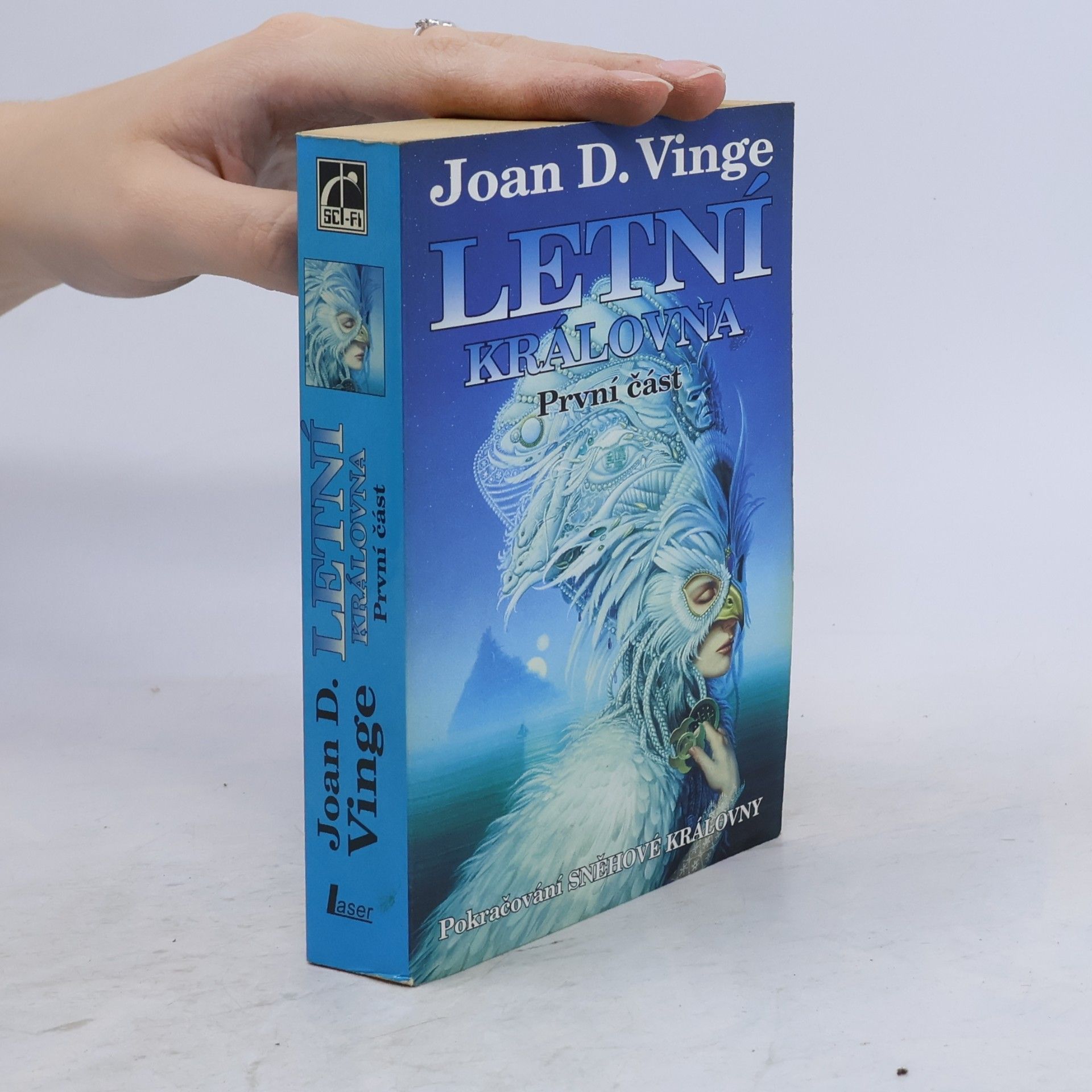 Joan D. Vinge Letní královna. První část