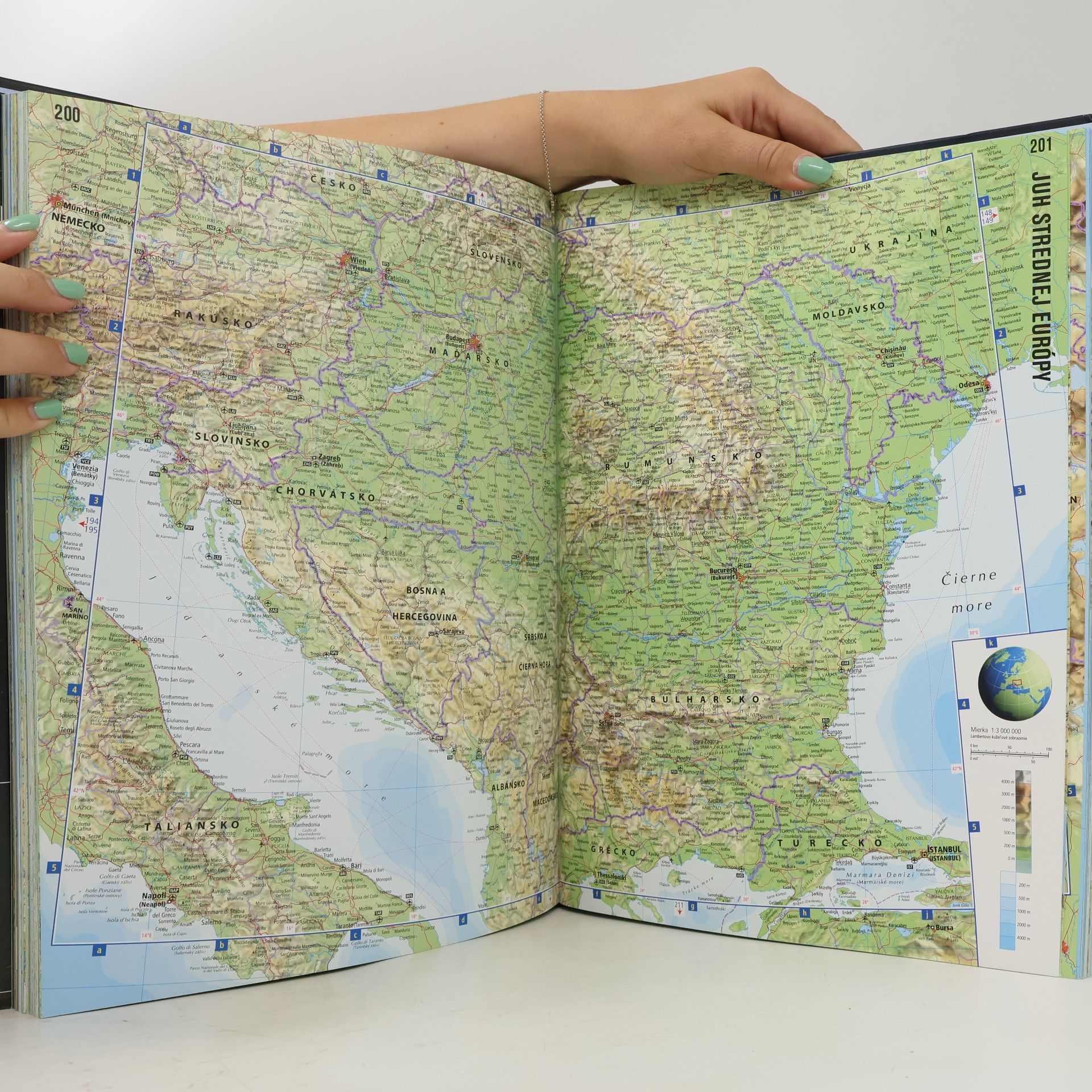 Kolektív autorov Atlas sveta