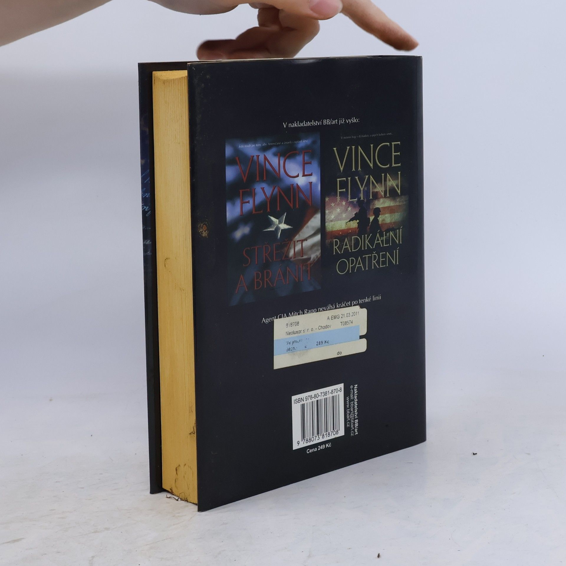 Vince Flynn Ve jménu cti