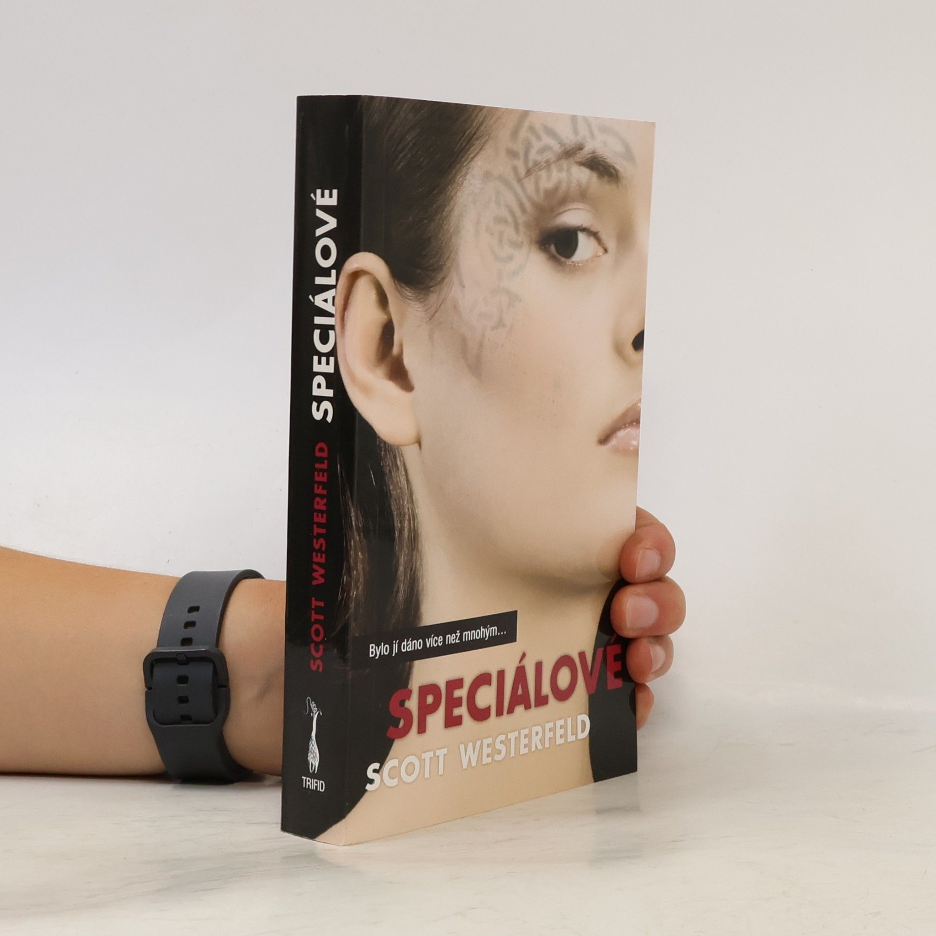 Scott Westerfeld Speciálové