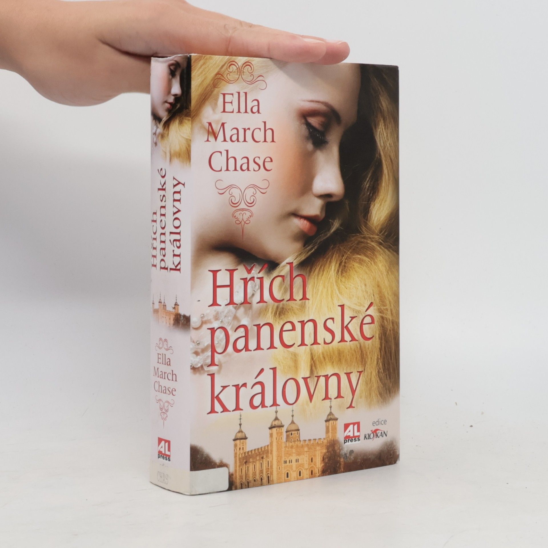Ella March Chase Hřích panenské královny