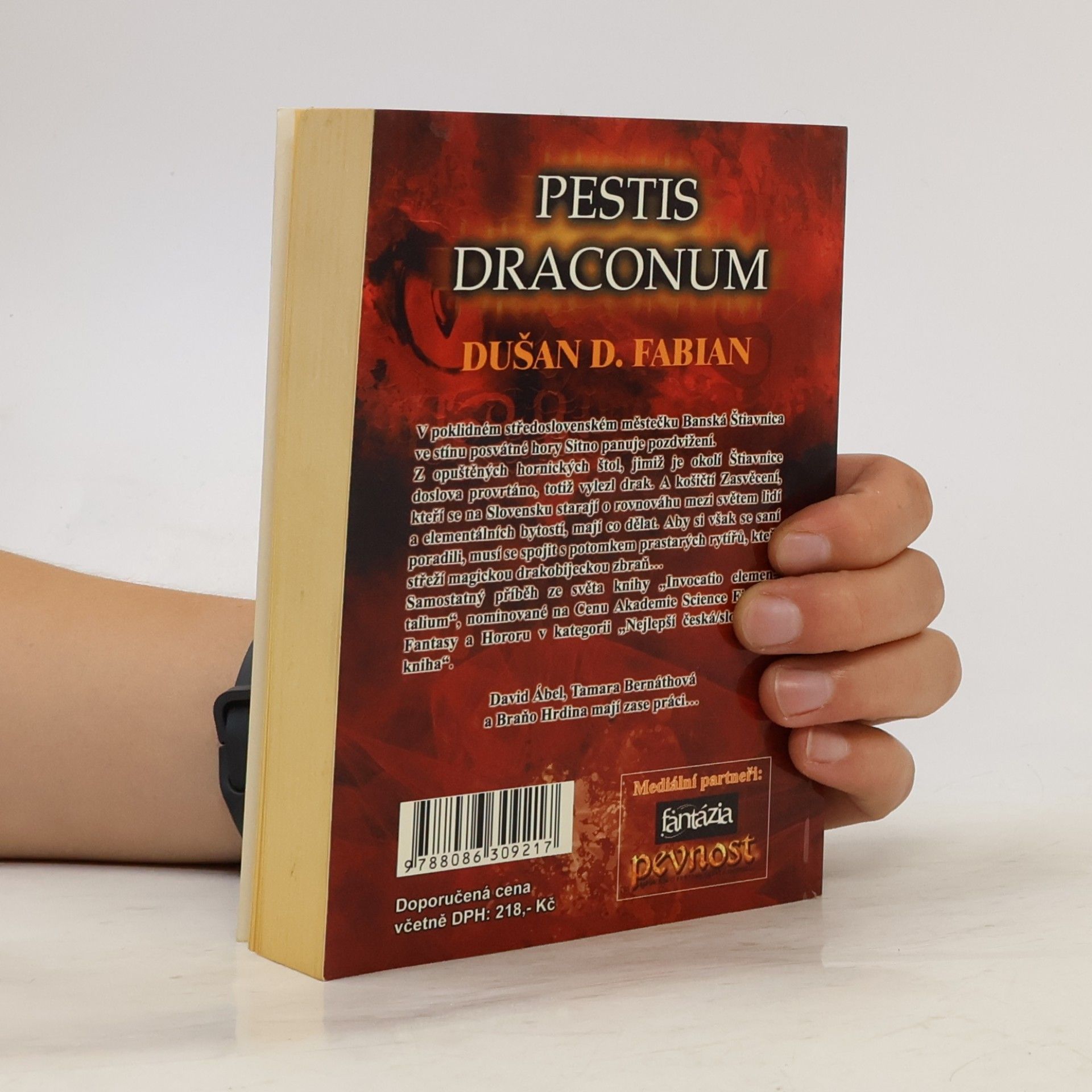 Dušan Fabian Pestis Draconum
