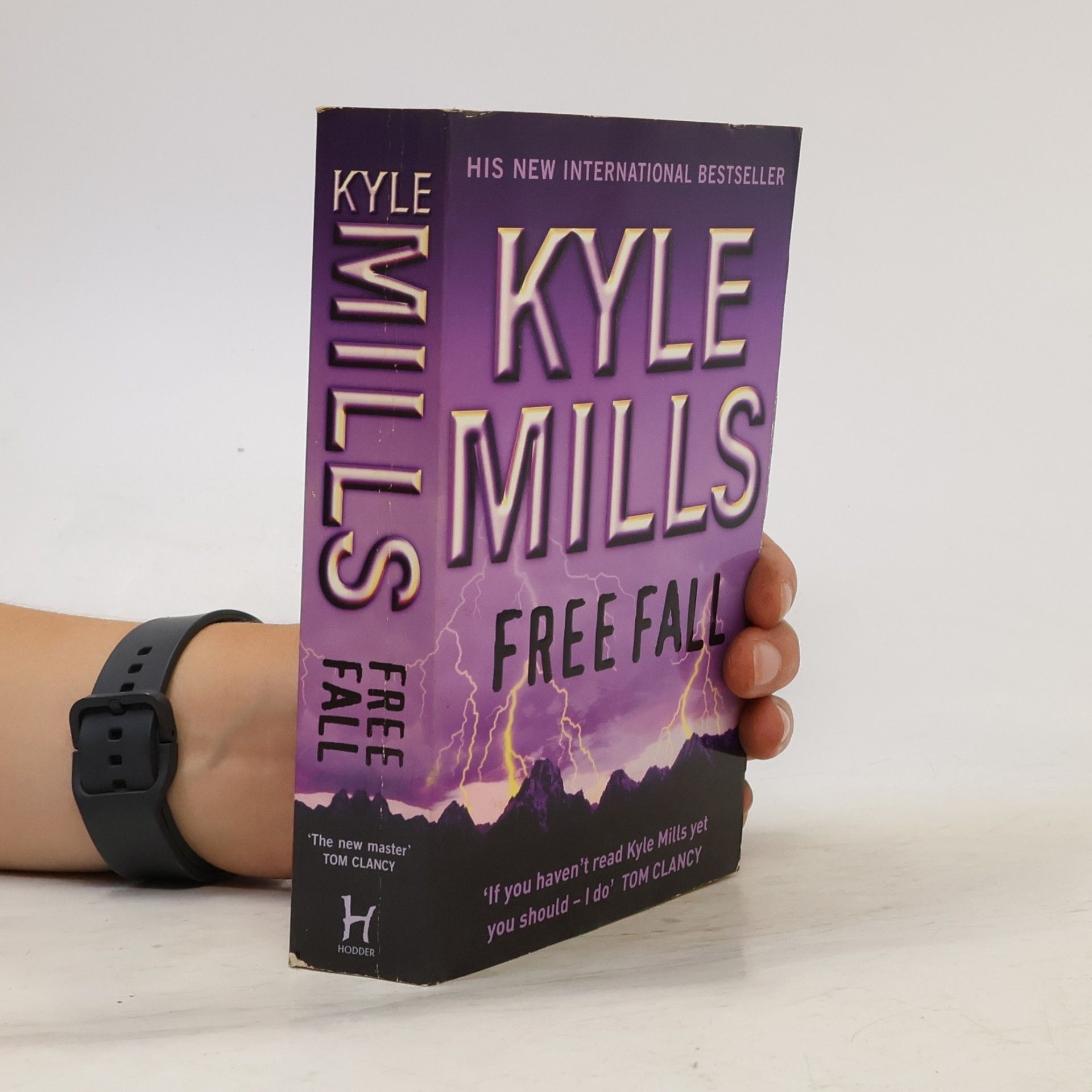 Kyle Mills Free Fall
