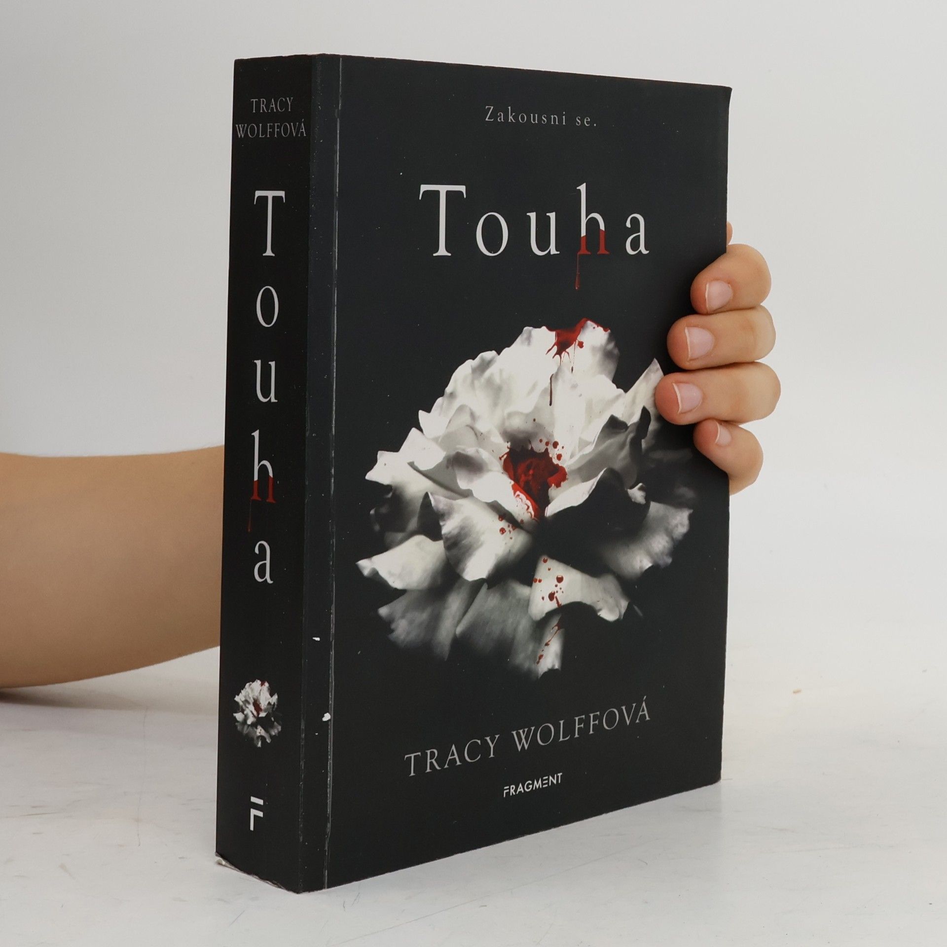Tracy Wolff Touha