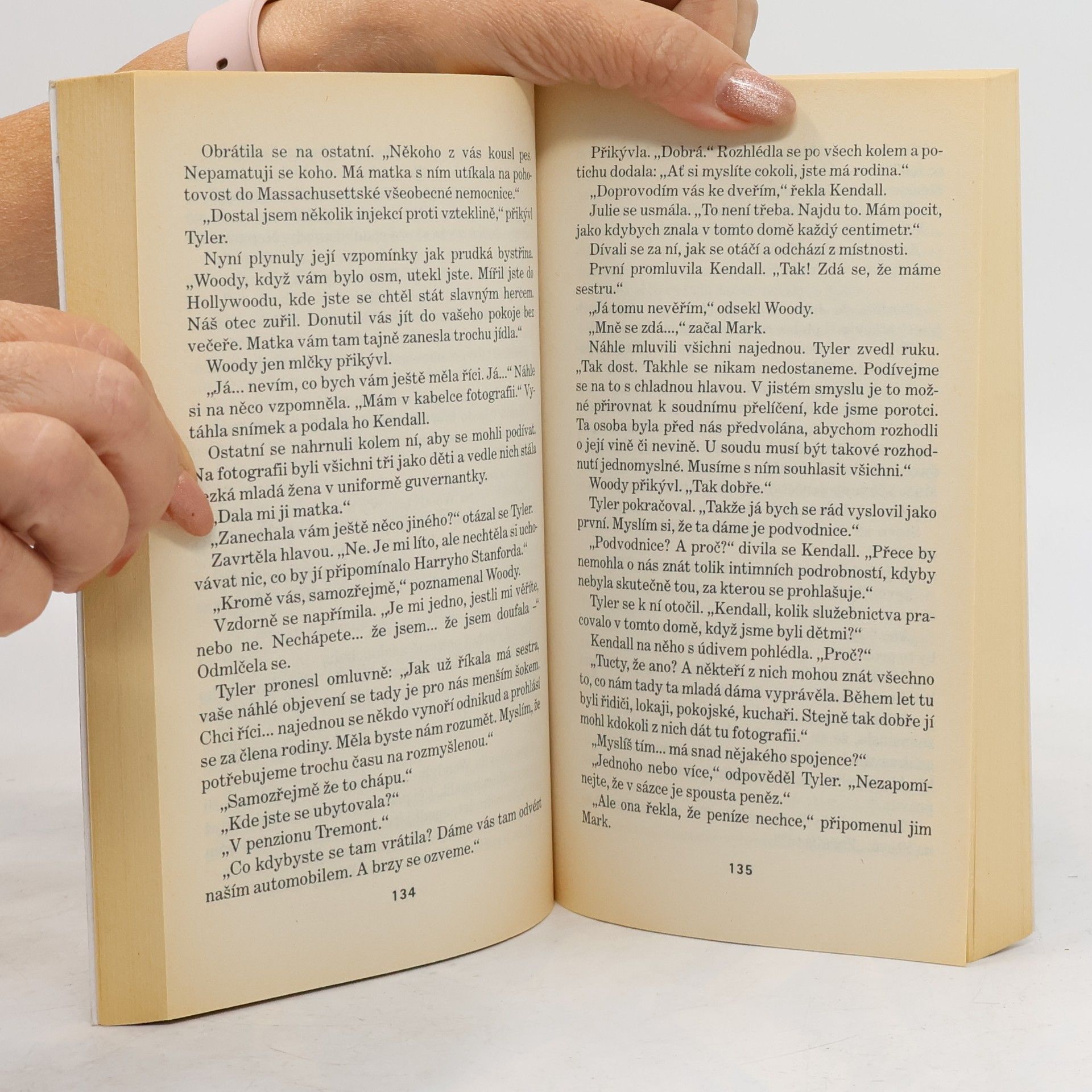Sidney Sheldon Ráno, v poledne a večer