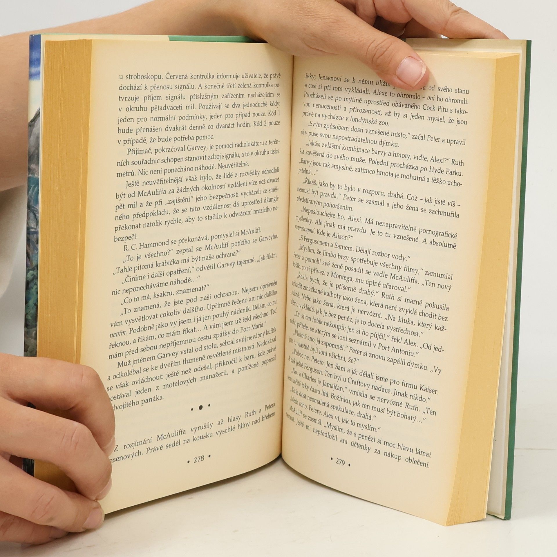 Robert Ludlum Křik Halidonu
